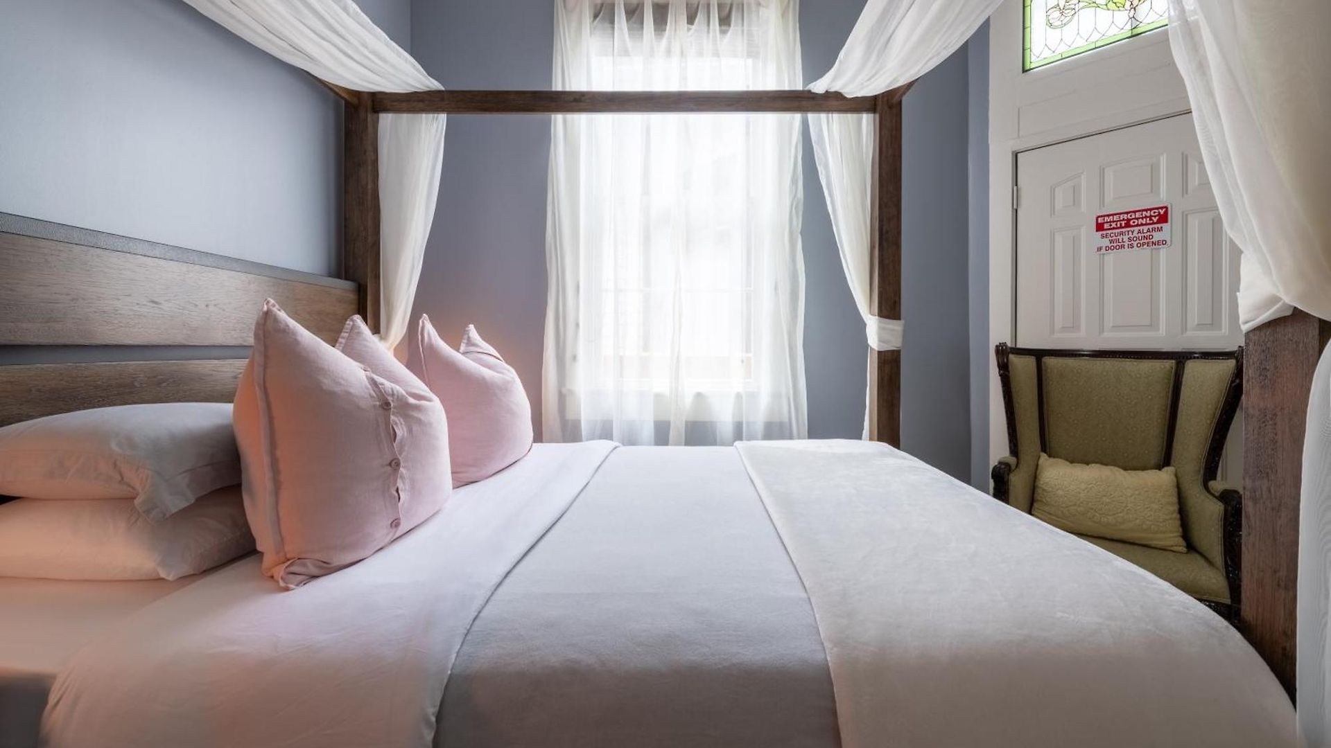 Luxury Historic Shotgun In Lower Garden District Holiday home