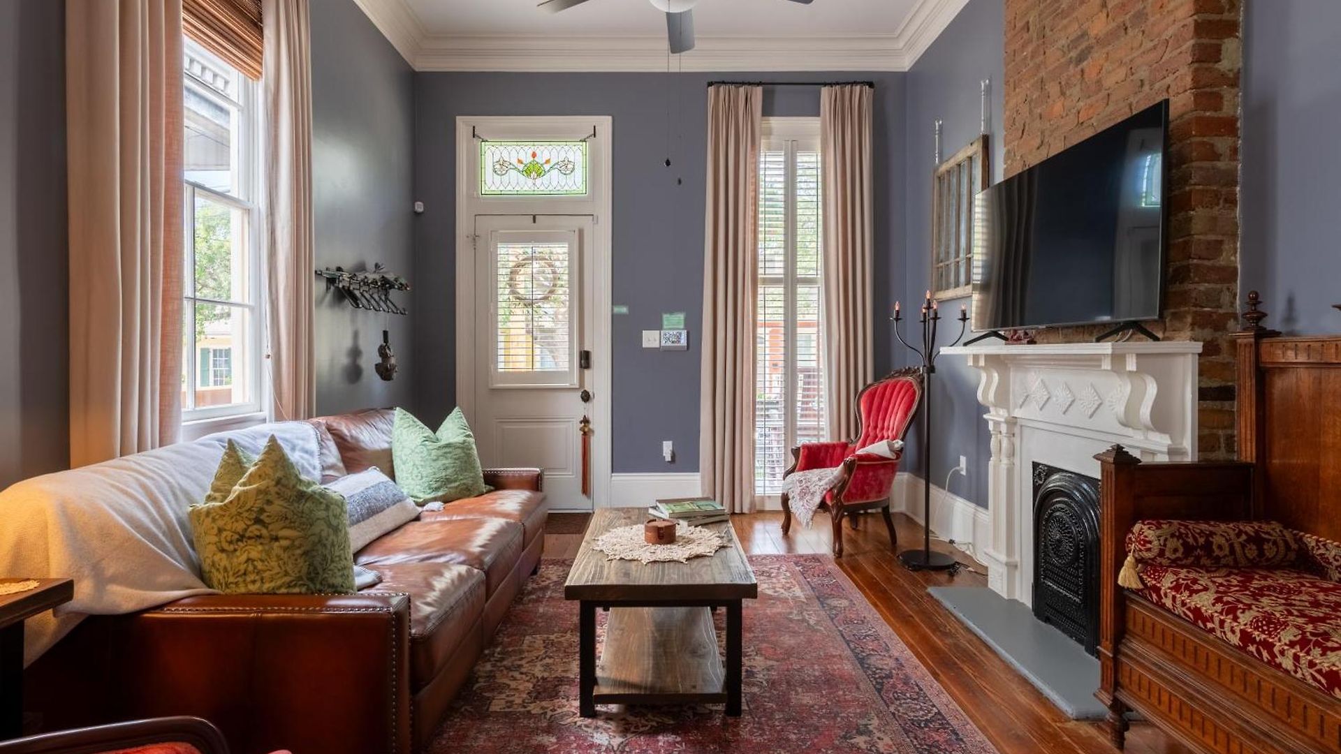 Luxury Historic Shotgun In Lower Garden District Holiday home New Orleans