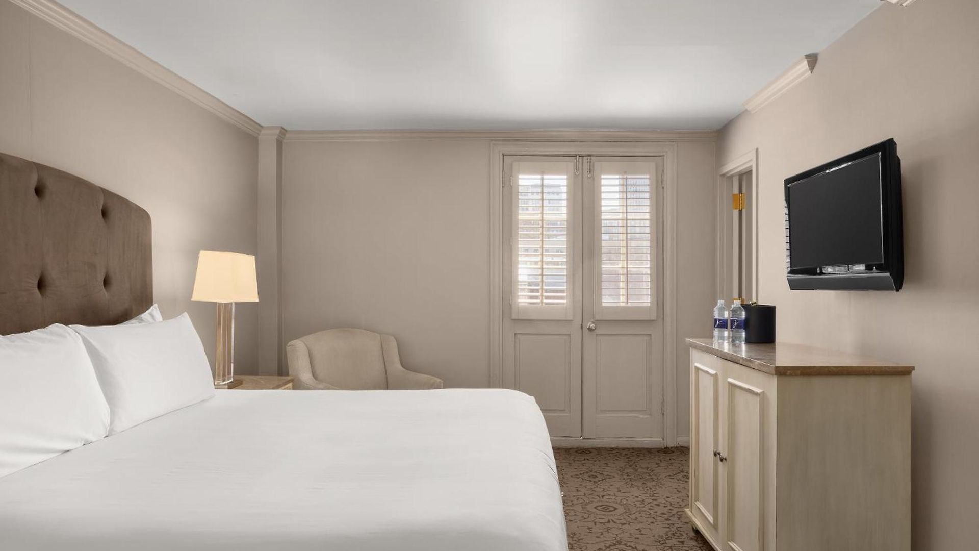 Dauphine Orleans Hotel