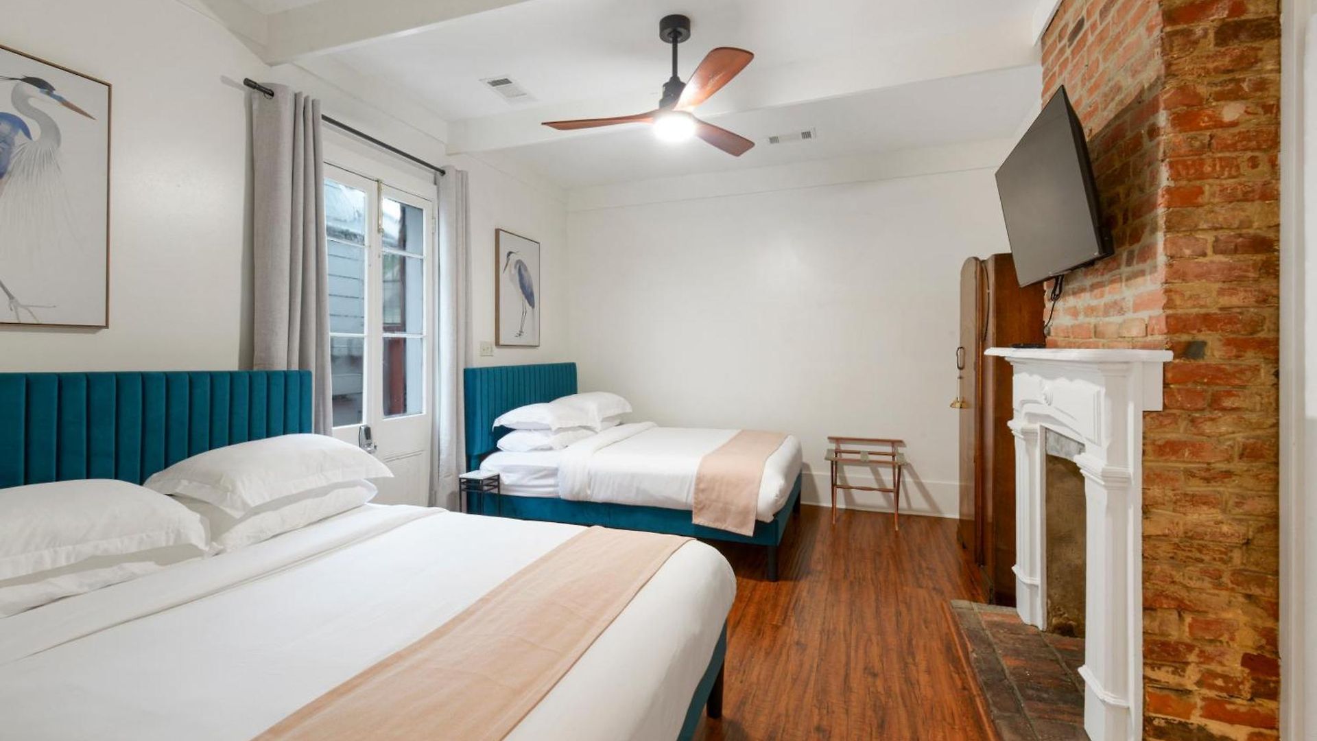 Hotel Louis Park 4*