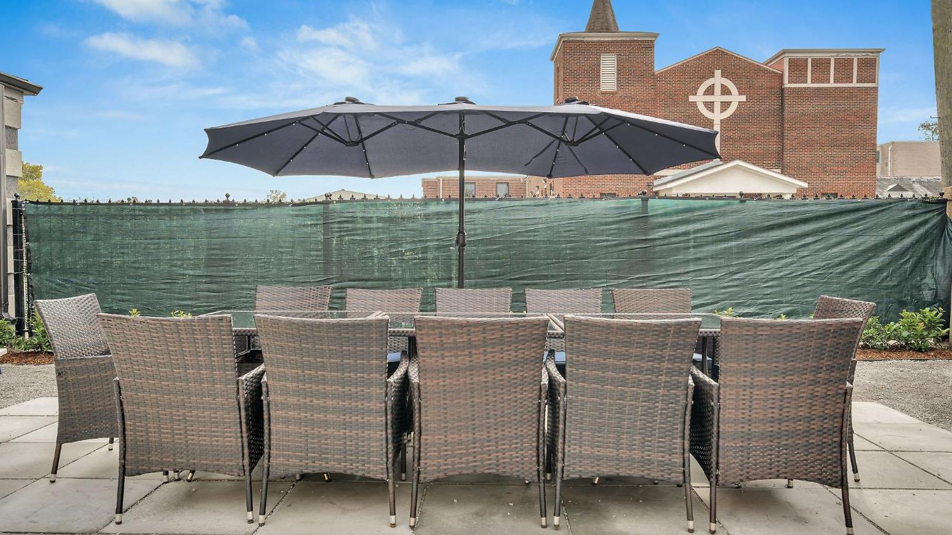 Sleeps 24-spacious Near Fq W Pool New Orleans