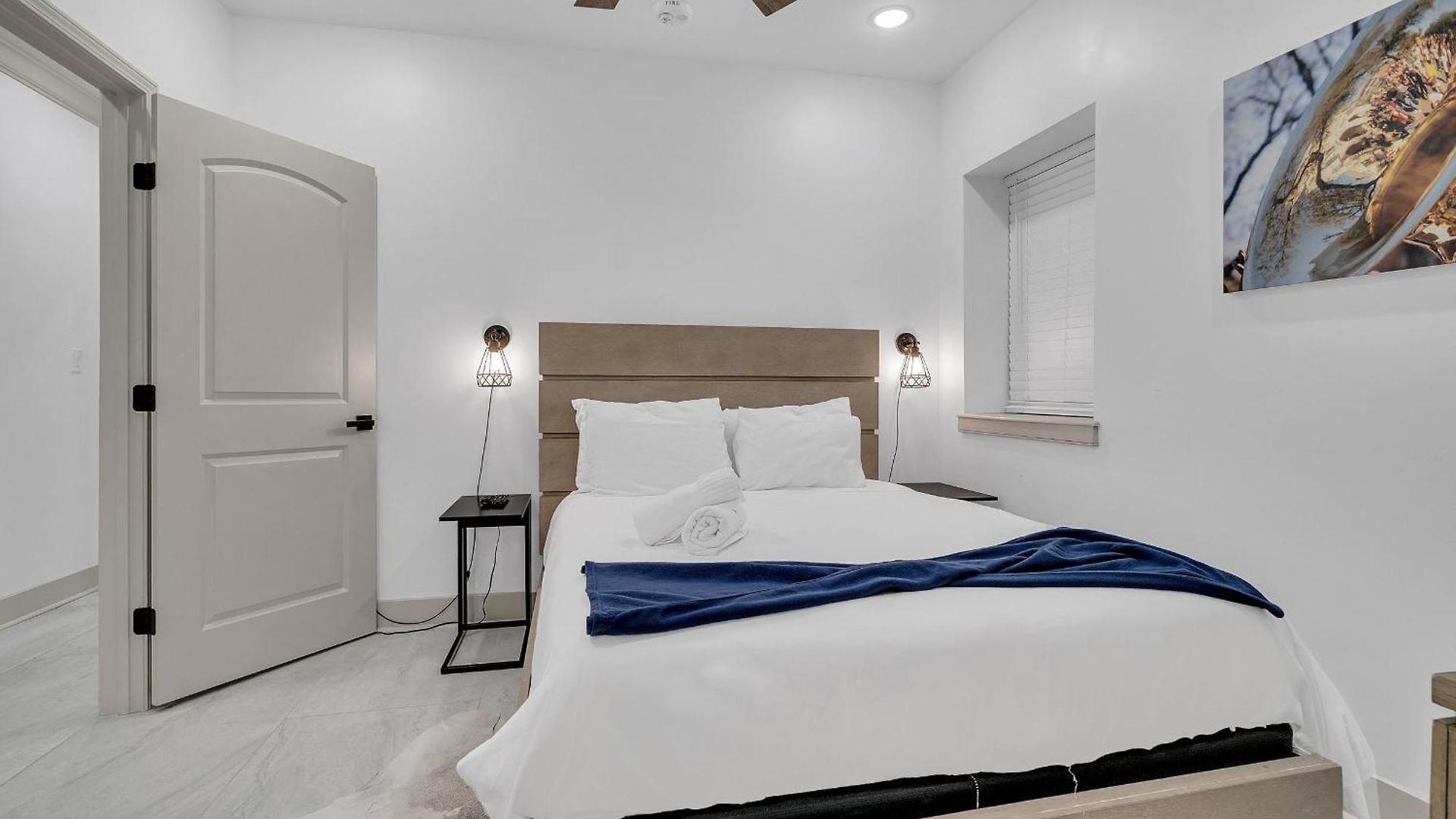 Sleeps 24-spacious Near Fq W Pool New Orleans