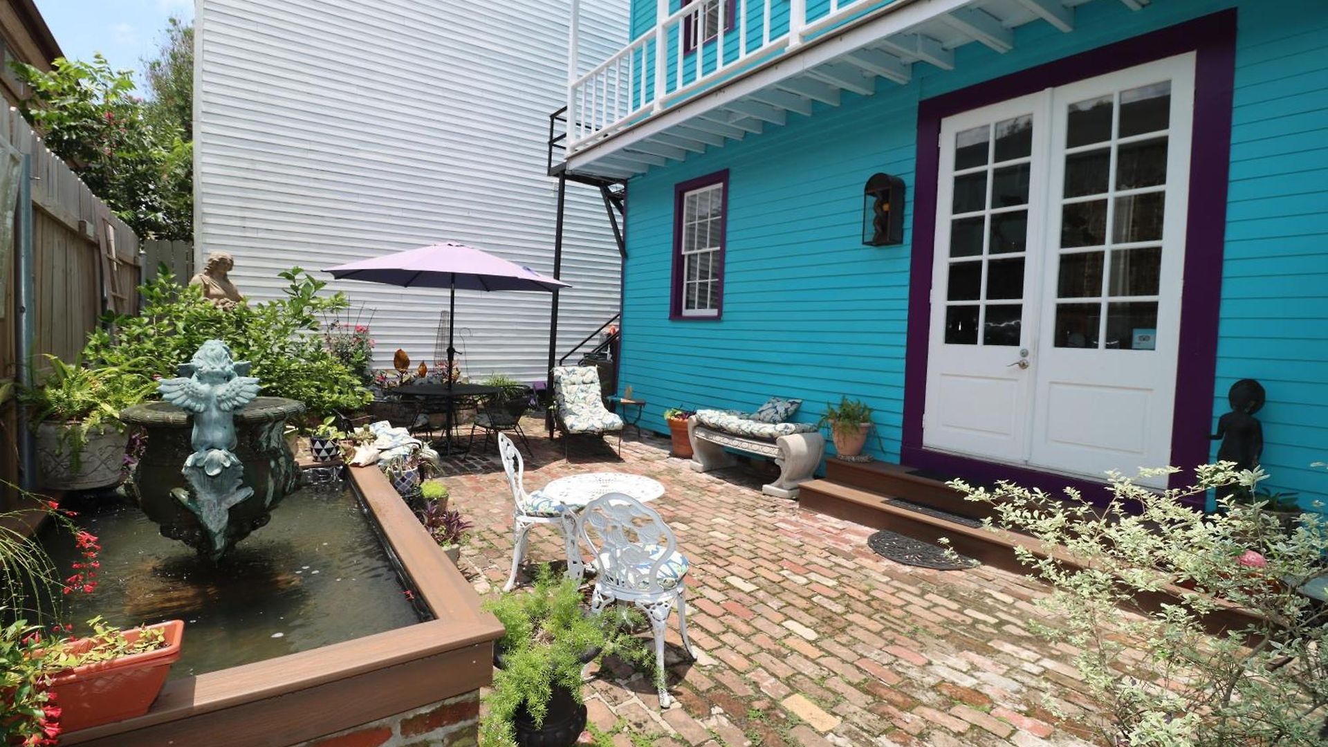 R&b - Award Winning (adults Only) New Orleans
