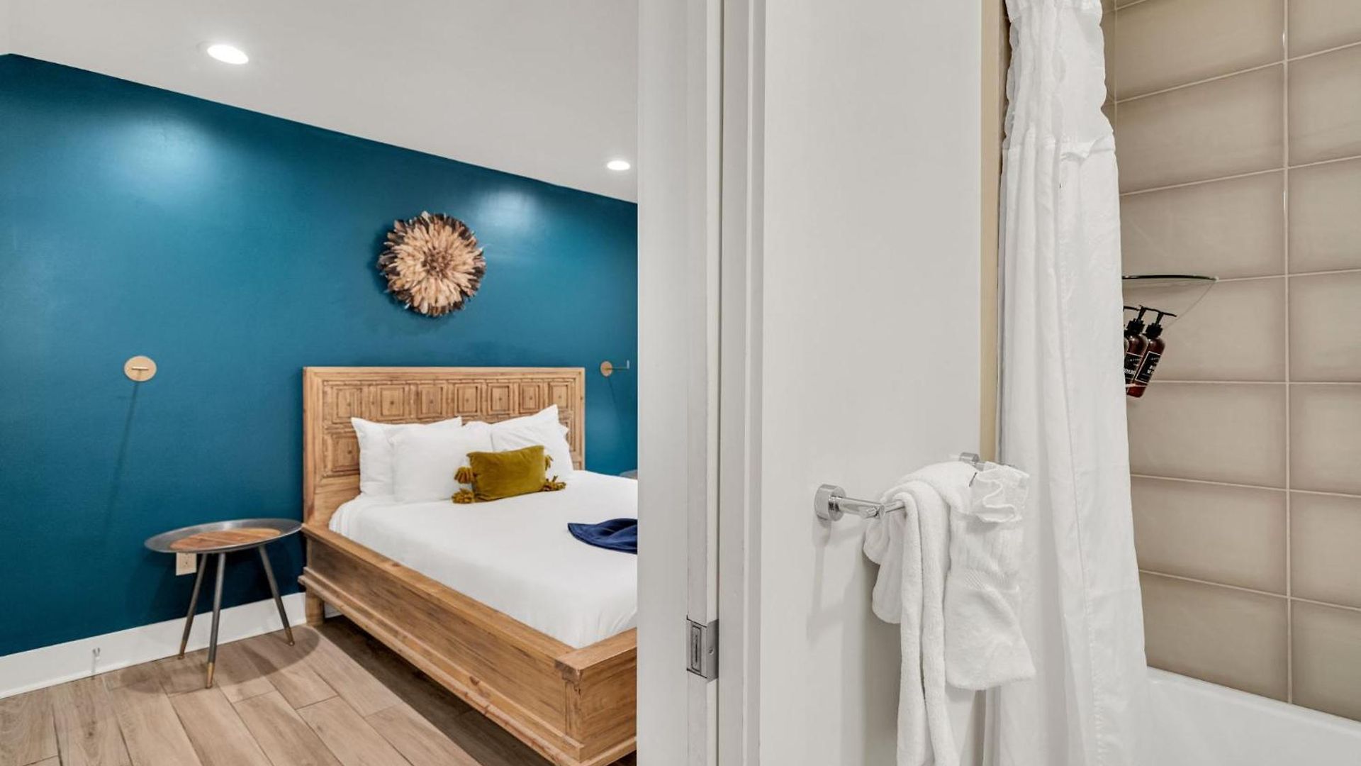 Chic Getaway Across From French Quarter Holiday home New Orleans