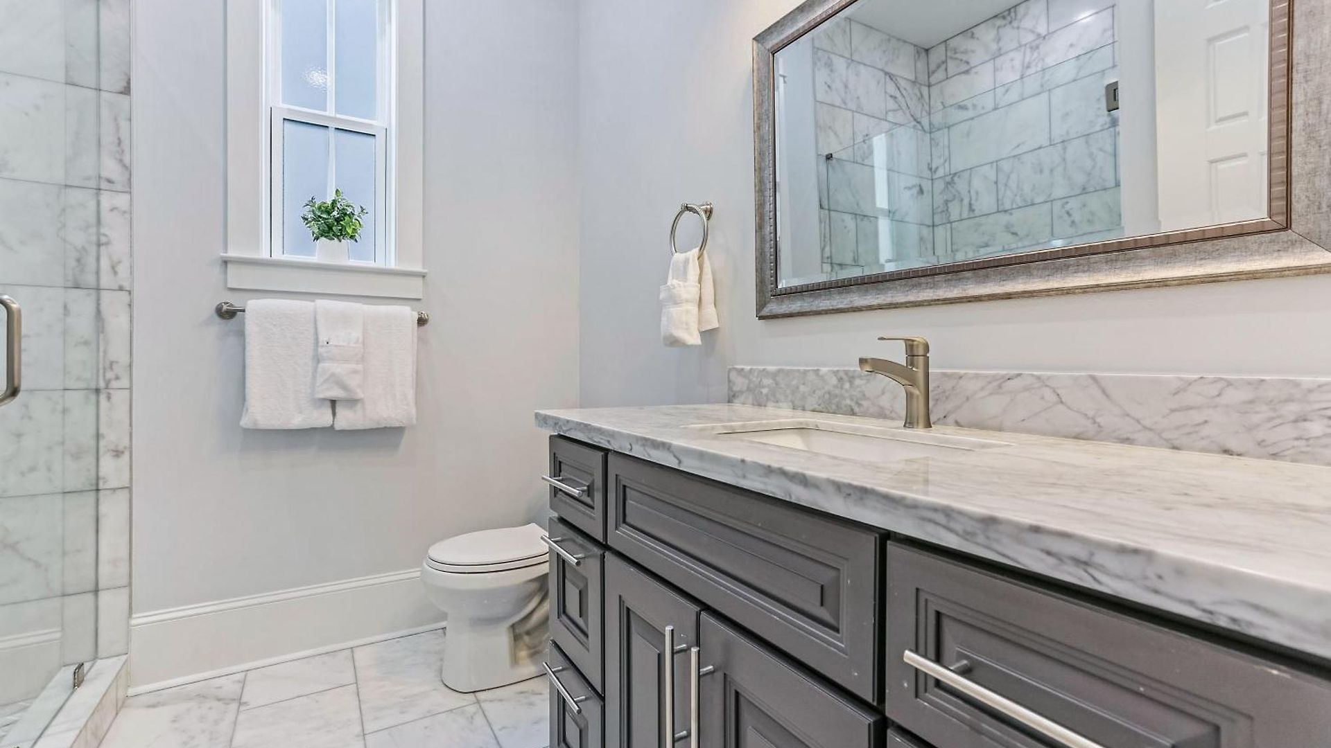 Hosteeva Stunning 4 Bedroom W Pool Steps To St Charles Ave New Orleans