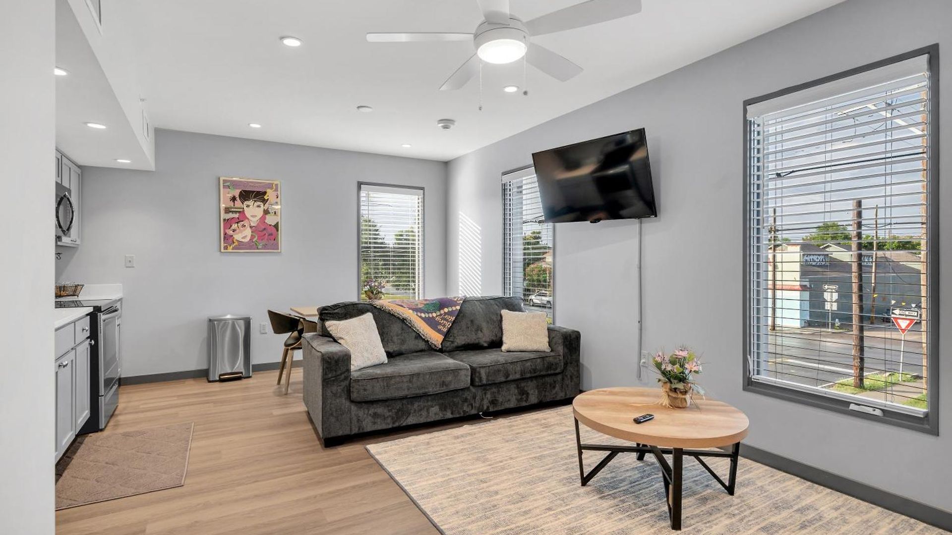 Apartment Bywater At 4200 St Claude Avenue New Orleans