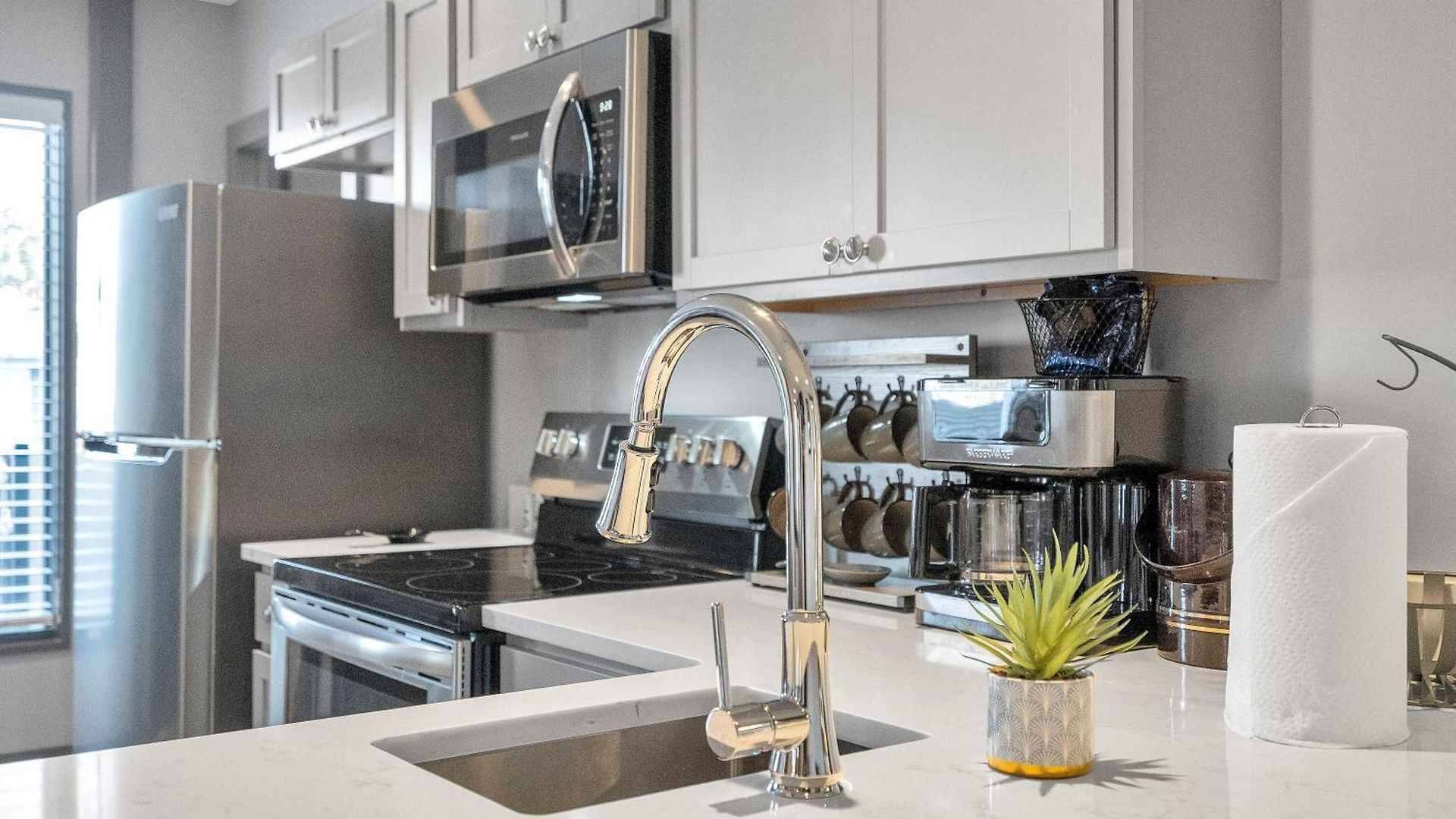 Apartment Bywater At 4200 St Claude Avenue *