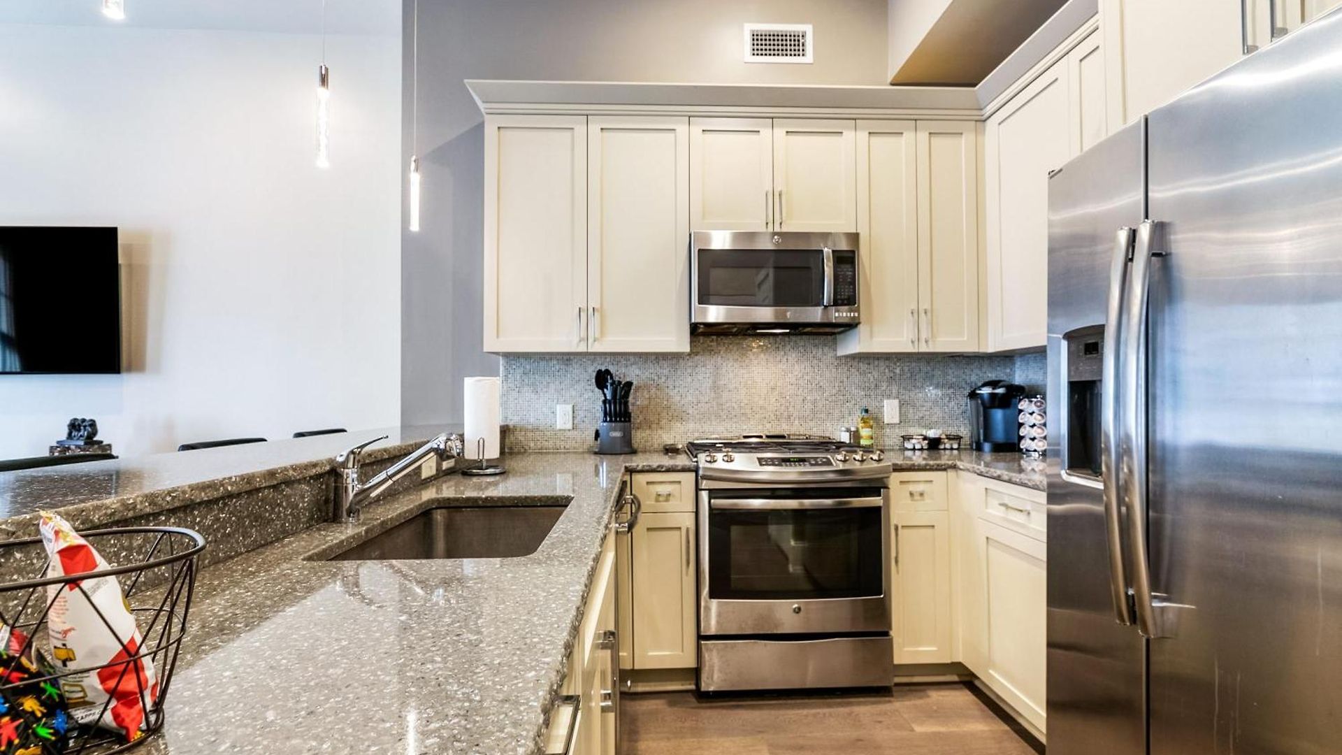 Luxury - The Oak Apartment *