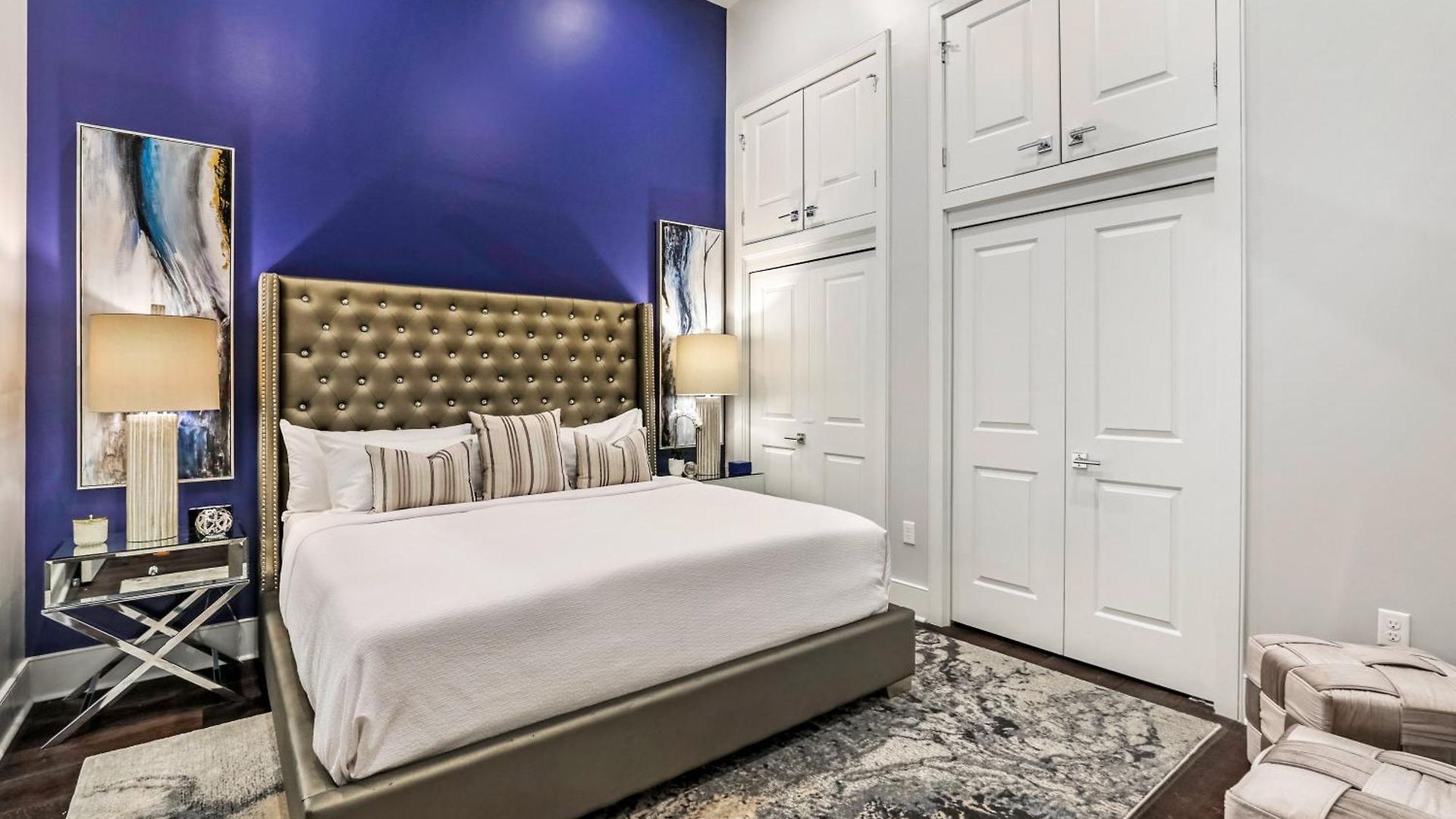 Luxury - The Rex Apartment