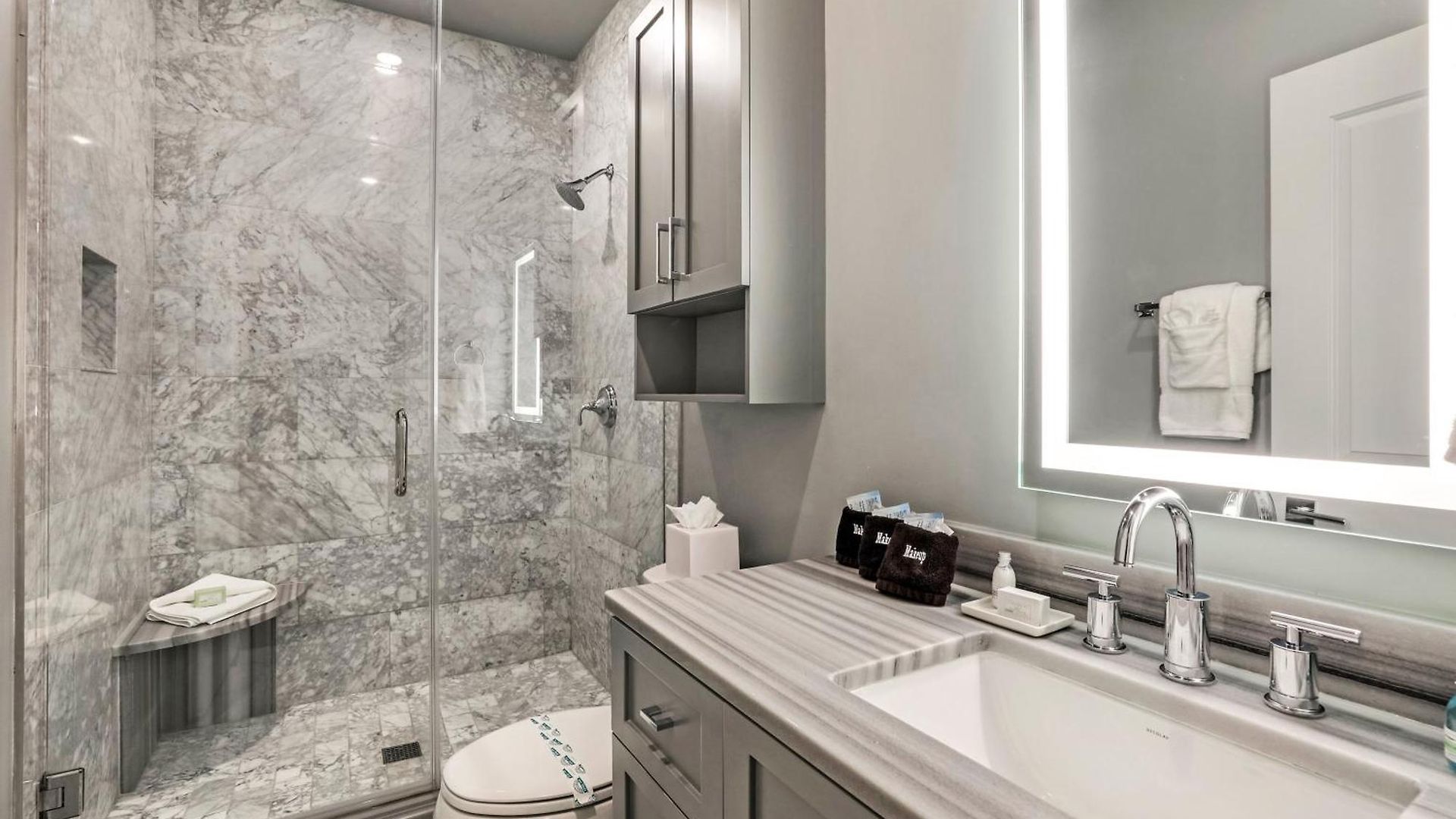 Luxury - The Rex Apartment *