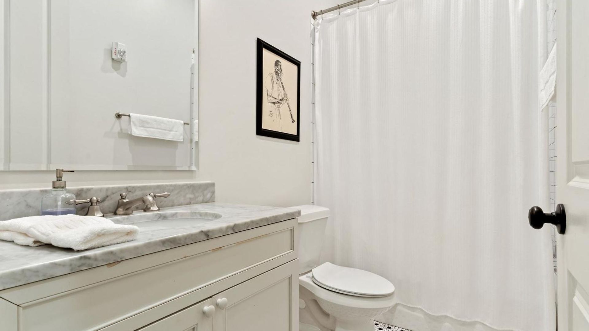 Group-friendly Nola Near Bourbon Hotel New Orleans