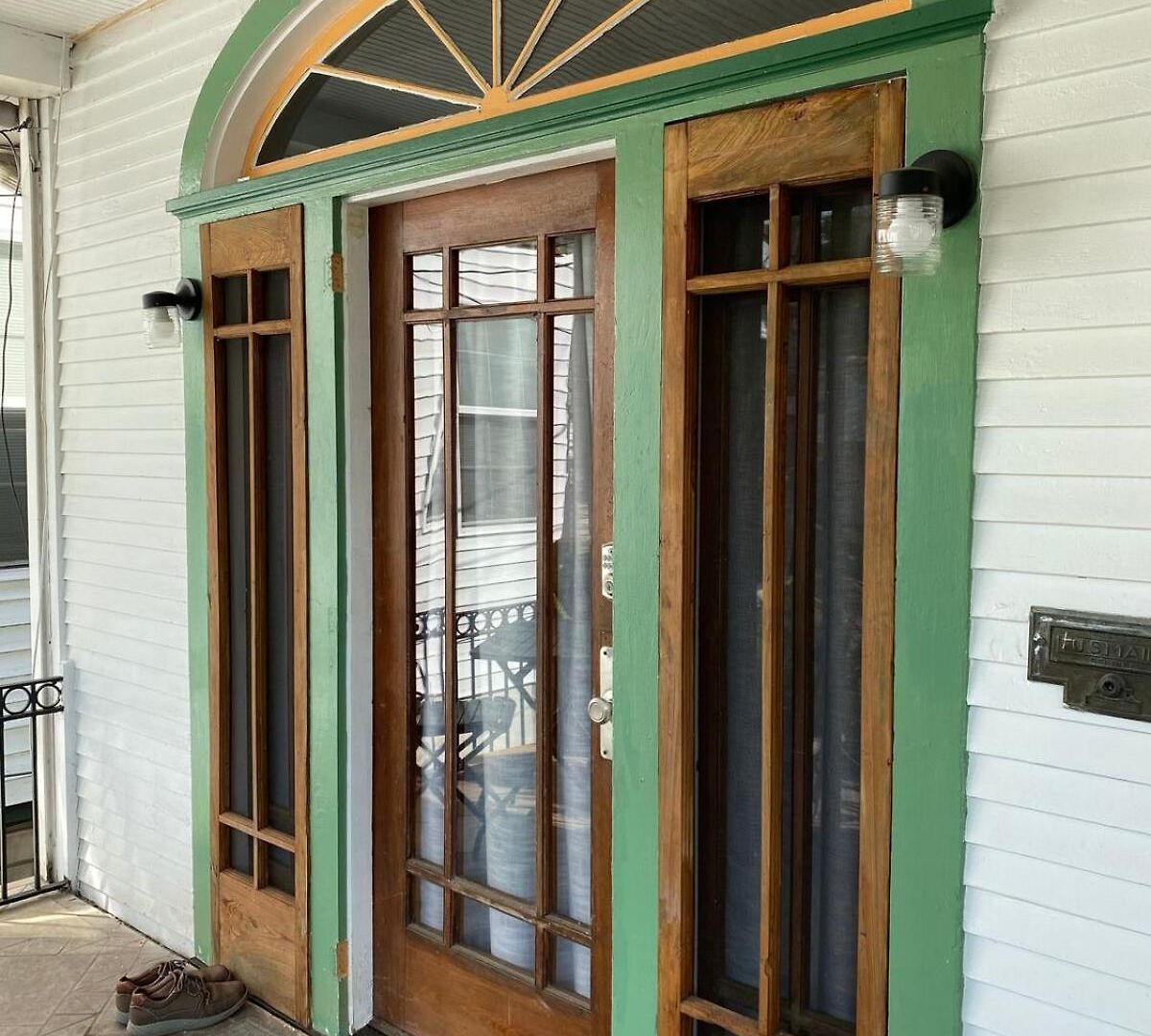 Apartment Mid 2 Br- Beautiful, Renovated Arts & Crafts Flat New Orleans