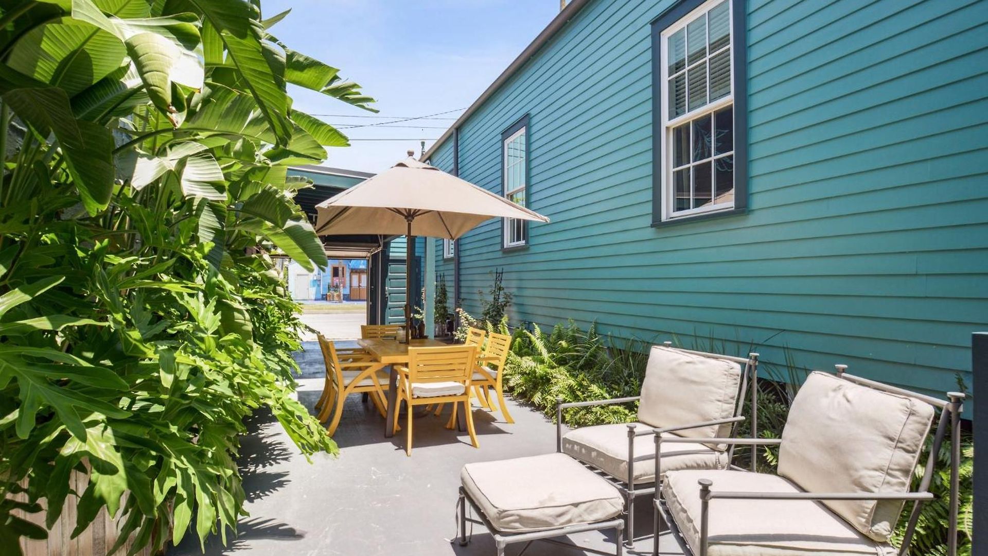 Saint Claude Stunner Holiday home