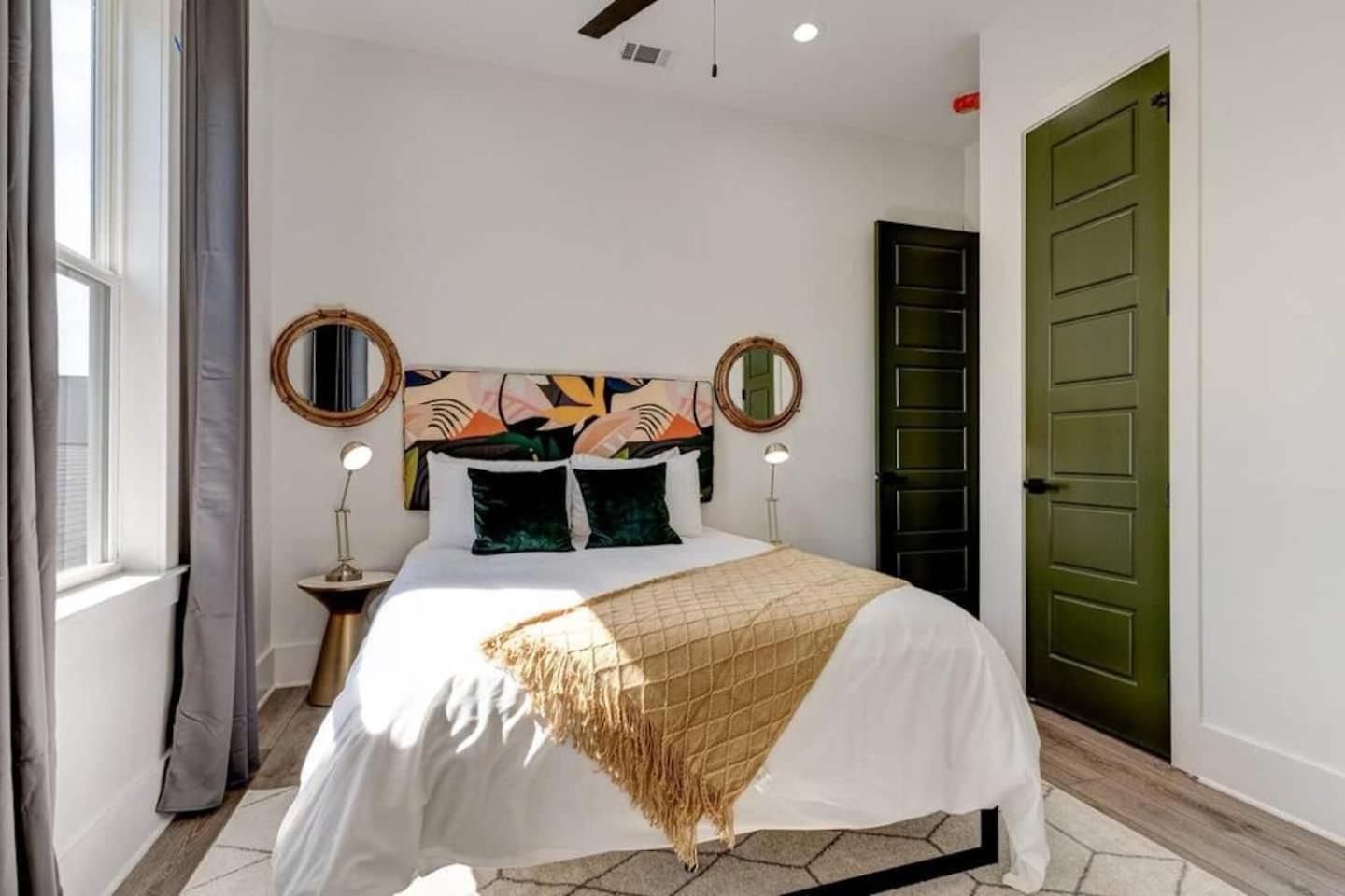 5Br Retreat W Superdome Views & Private Balcony *