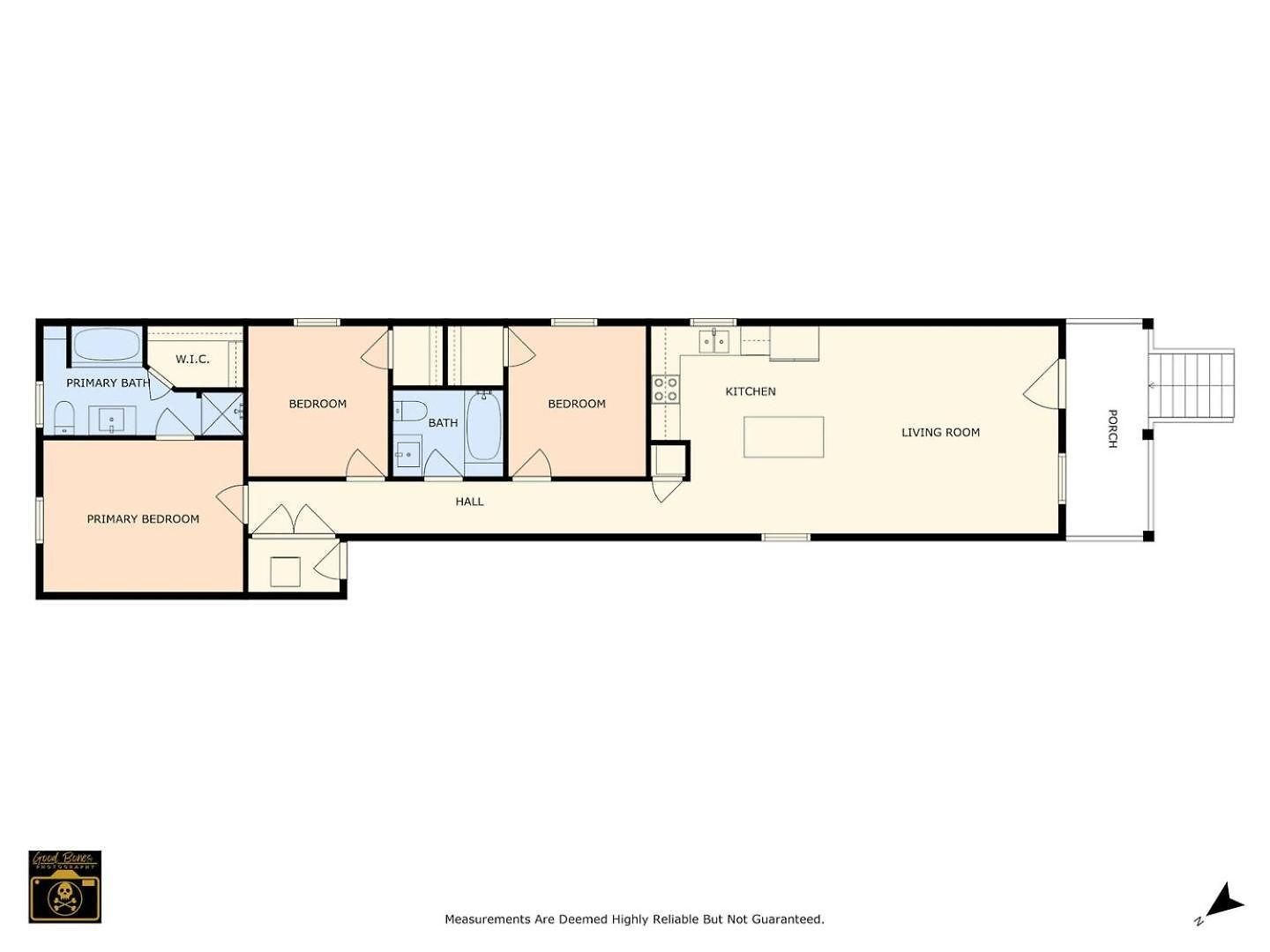 Modern 3Br Home W Fenced Backyard