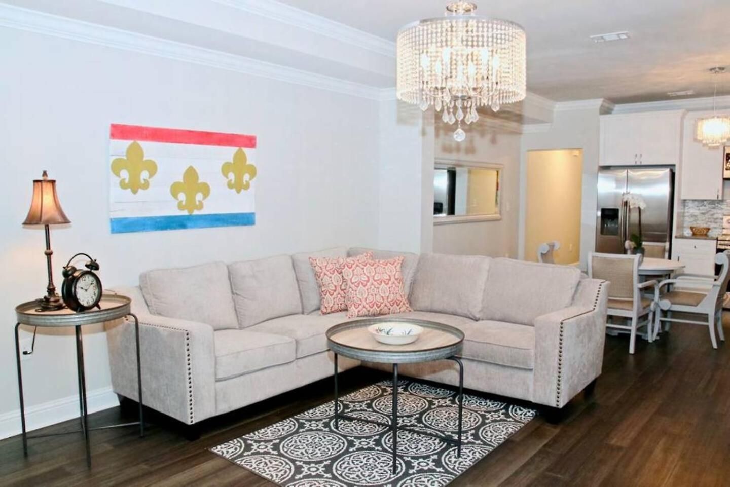 Mid-City Duplex W Workspace & Full Kitchen Holiday home New Orleans