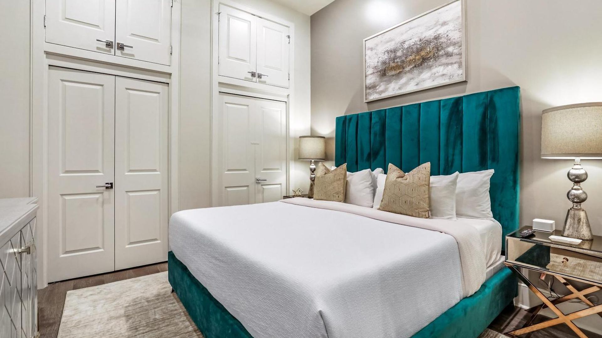 The Zulu - Luxury * New Orleans