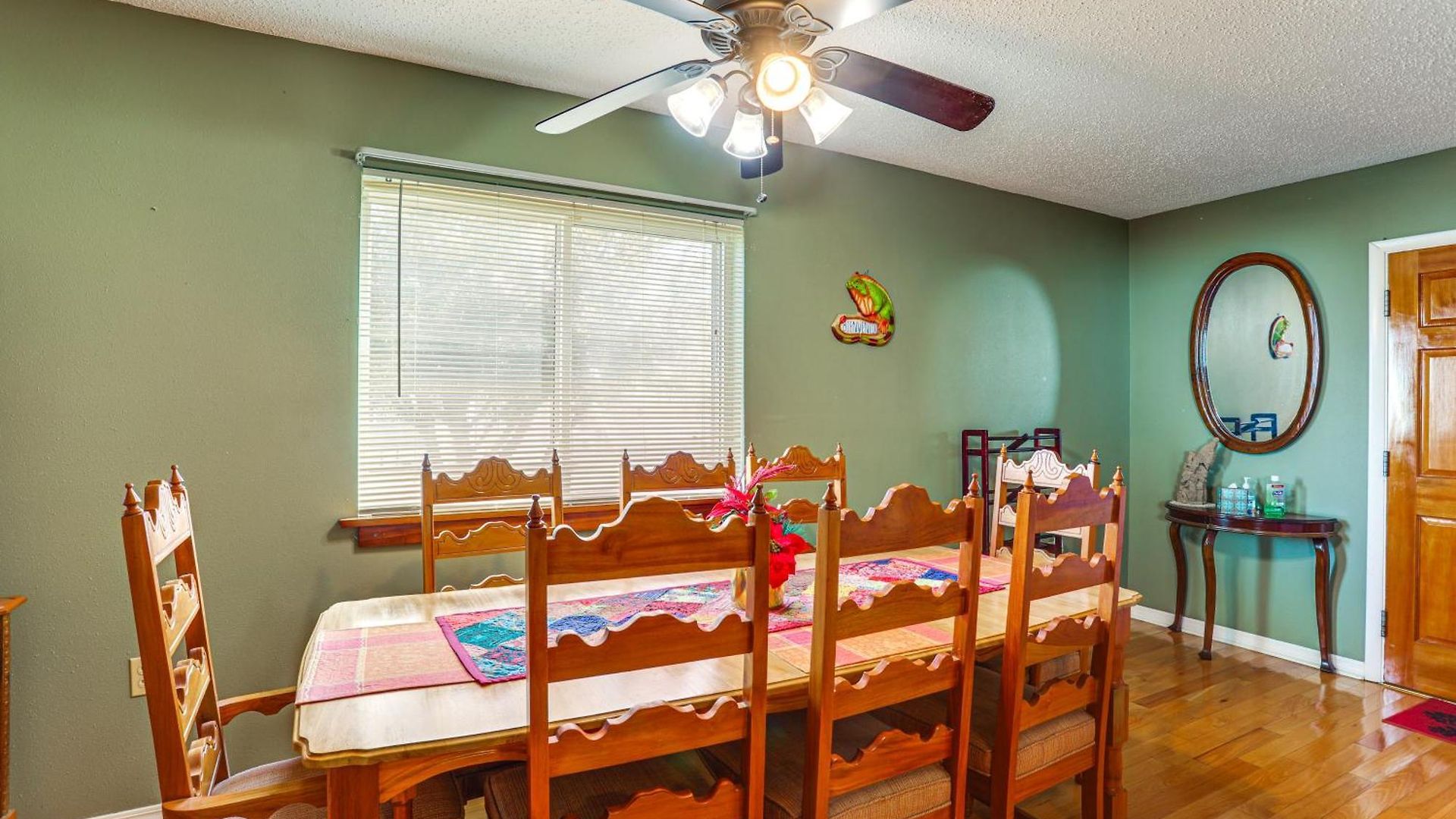 5 Mi To French Quarter: Nola W/ Decks Holiday home *
