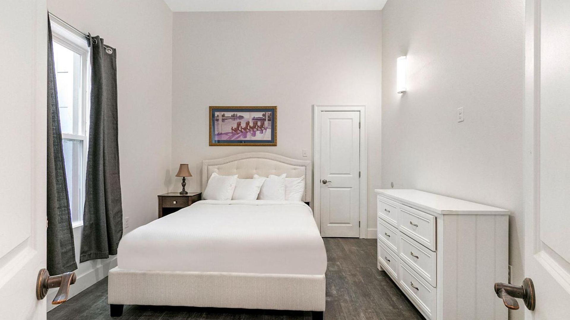Stunning Close To French Quarter Apartment