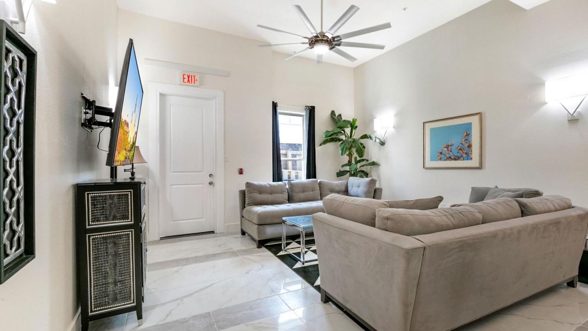 Apartment Stunning Close To French Quarter *