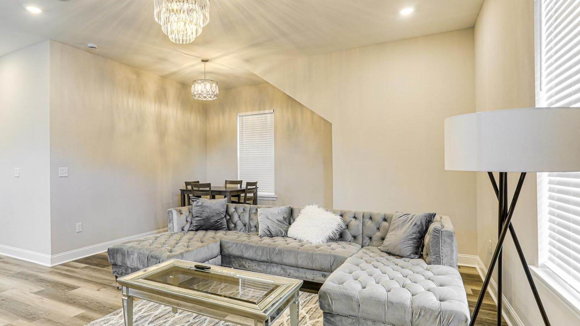 Holiday home 1 Mi To Caesars Superdome: Contemporary Nola Abode *