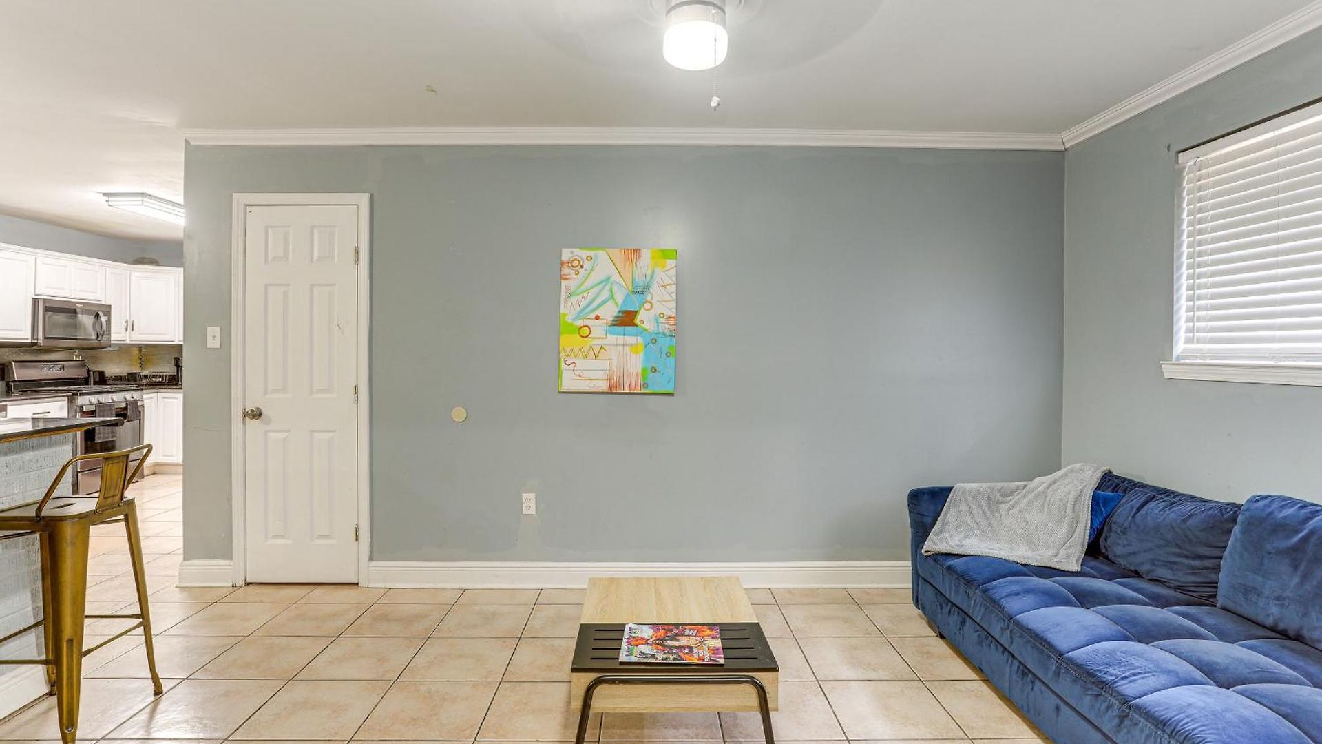 Fenced Backyard: Spacious Home! *