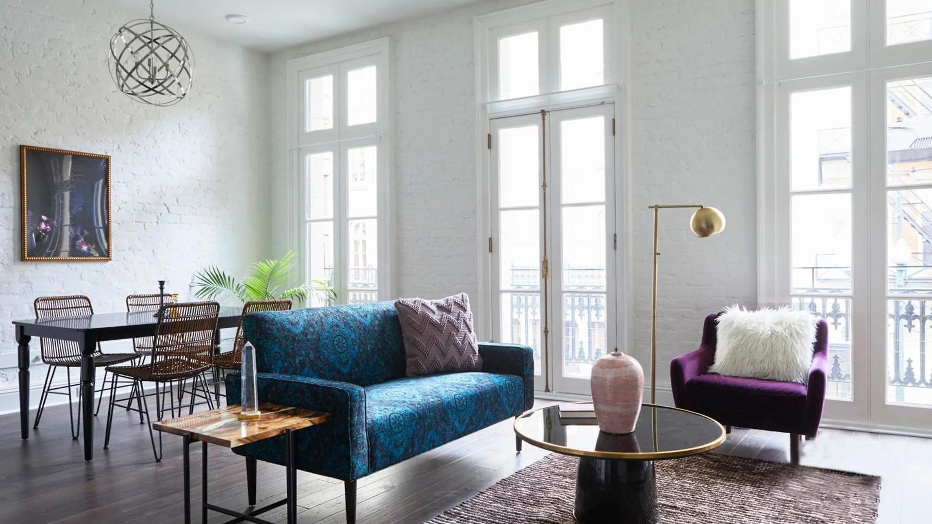 Apartment Roami At St. Charles *