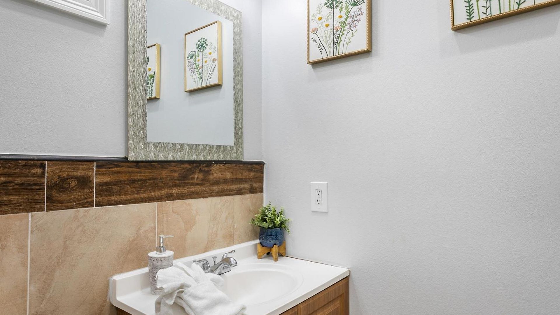 Apartment Elegant 4br In Downtown