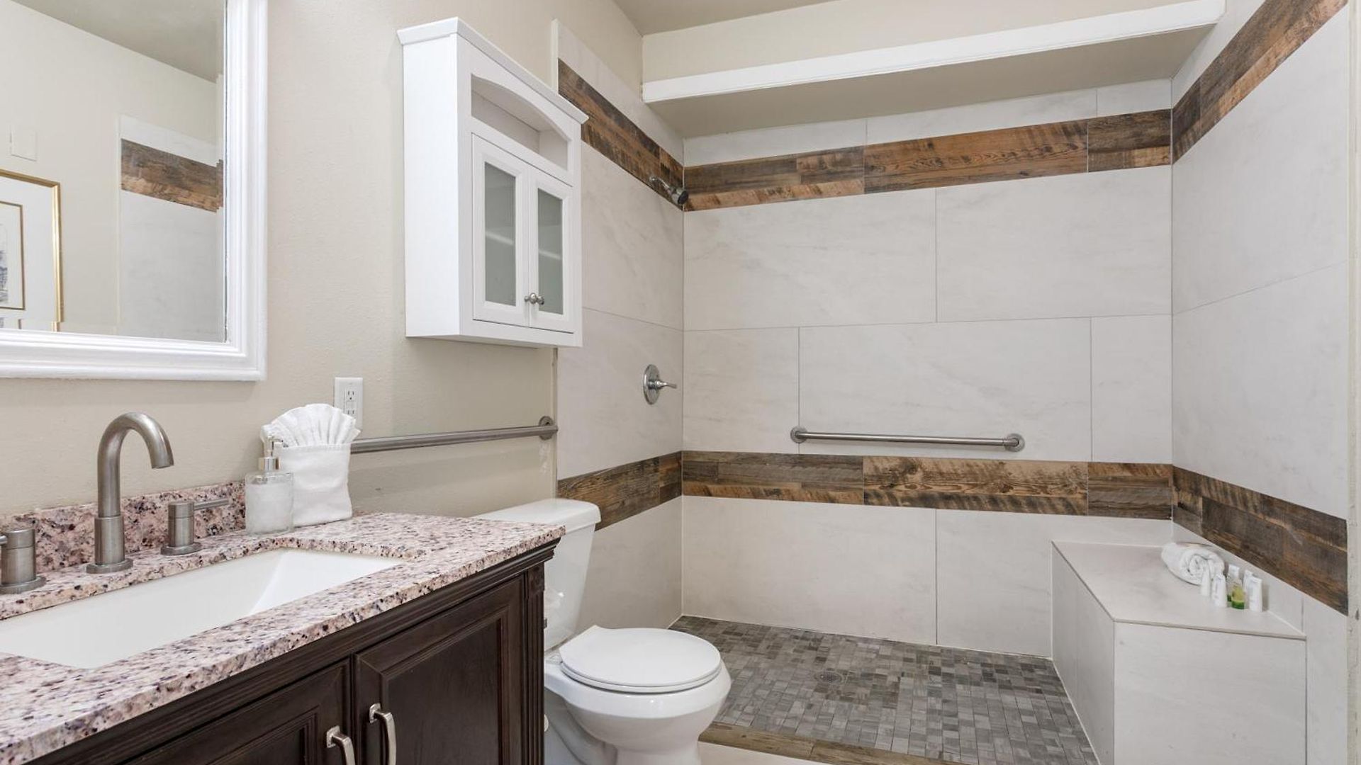 Stunning Near French Quarter Apartment New Orleans