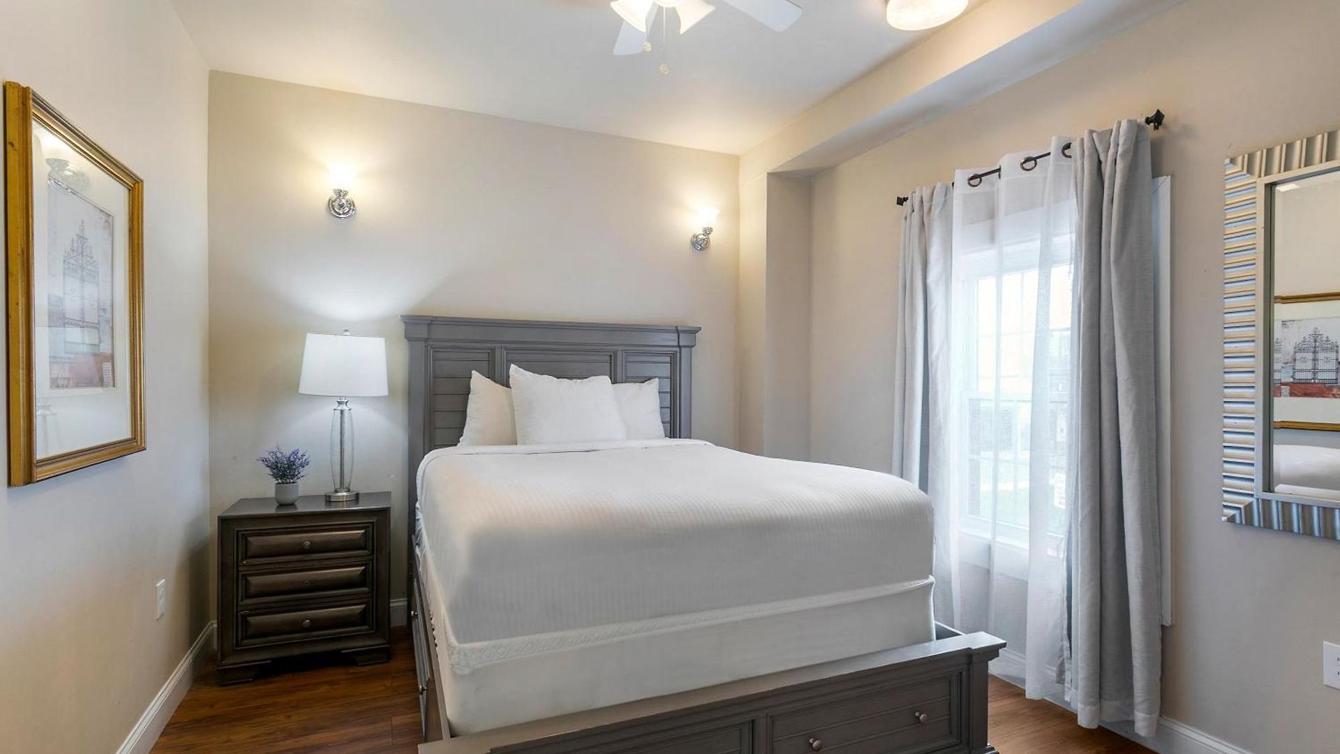 Fully-furnished 4br Near Fq * New Orleans