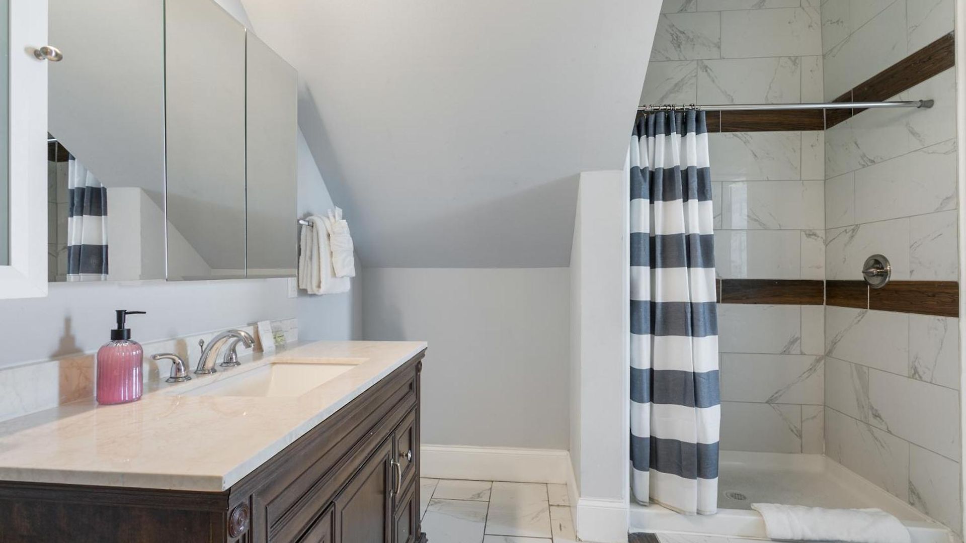 5br Penthouse With Amenities Near Fq New Orleans