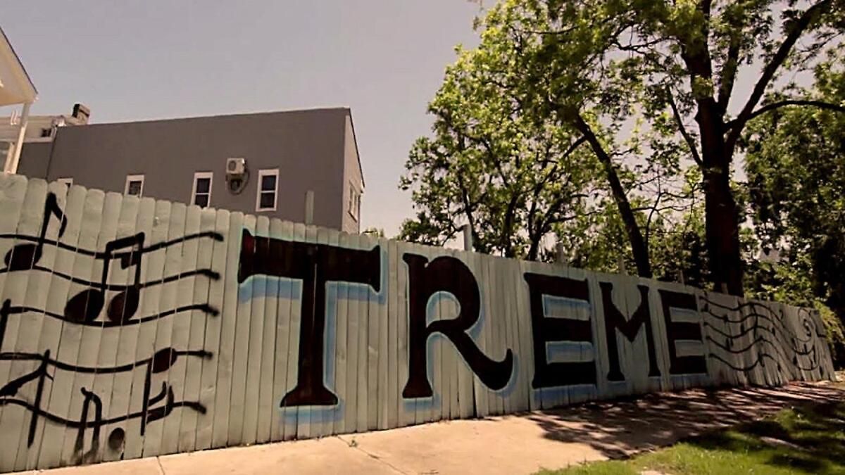 Cute 7blocks From French Q Steps To Jazz Venues, Free Gated Parking Included Apartment