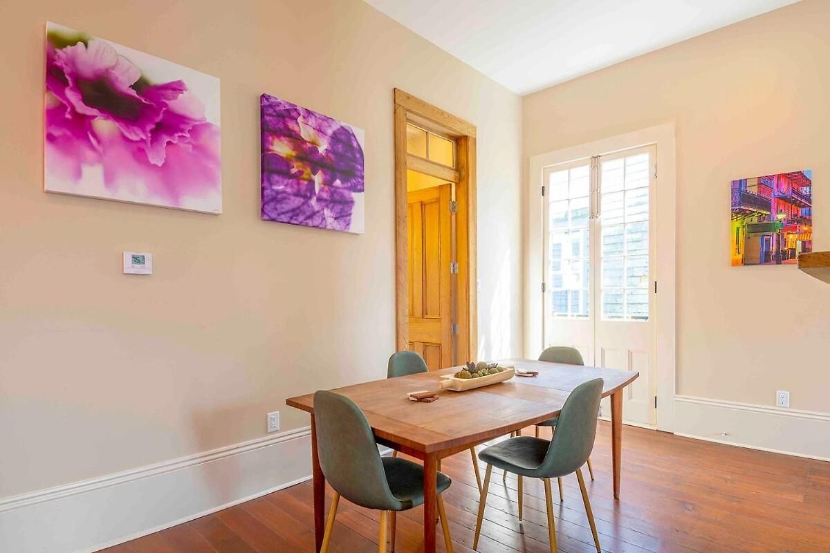 Beautiful 1bed 1bath House 4blocks French Q, Near Bourbon St And Steps To Jazz Venues Apartment *