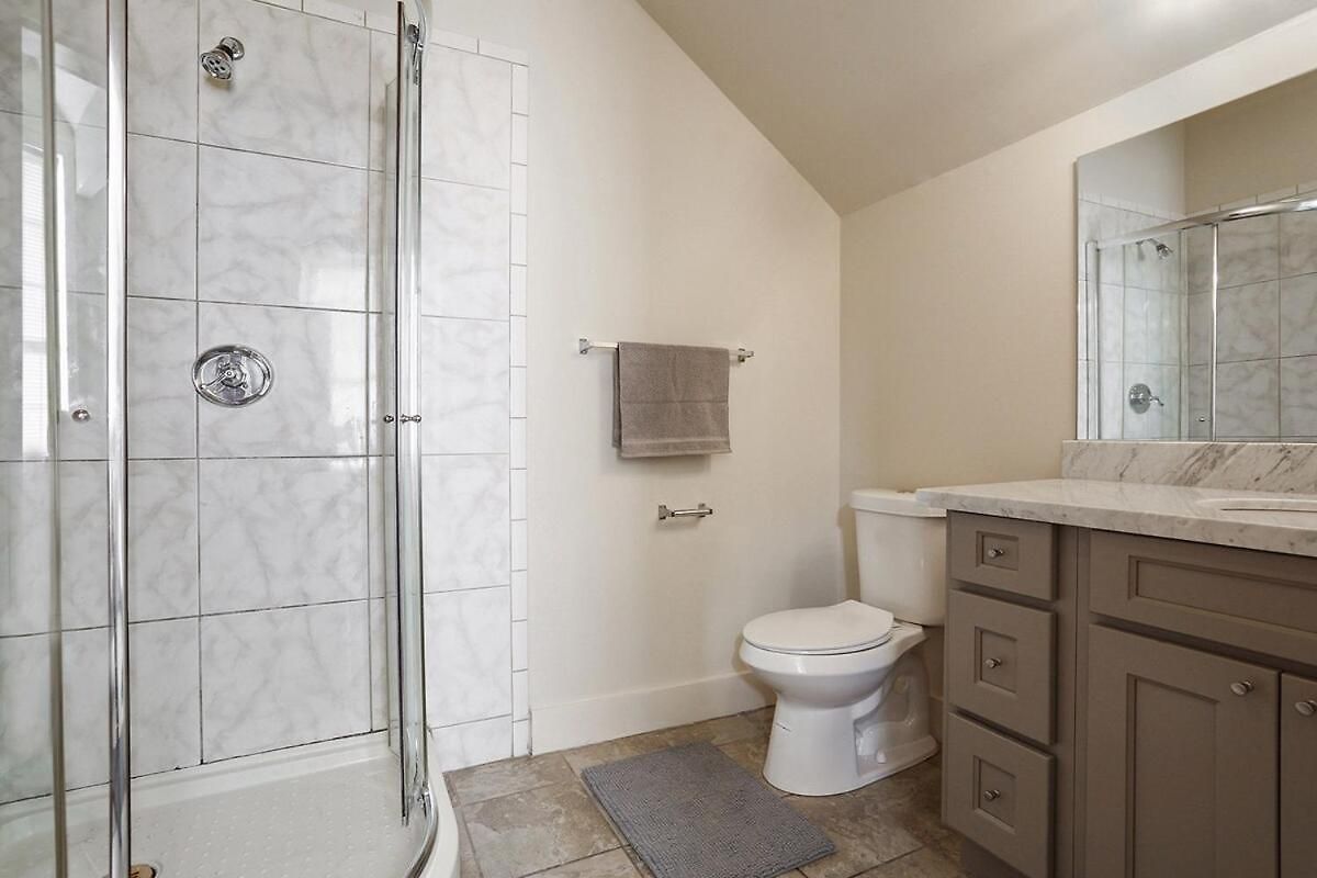 Cute 1bed 1bath 4blocks From French Q, Near Bourbon St And Steps To Jazz Venues