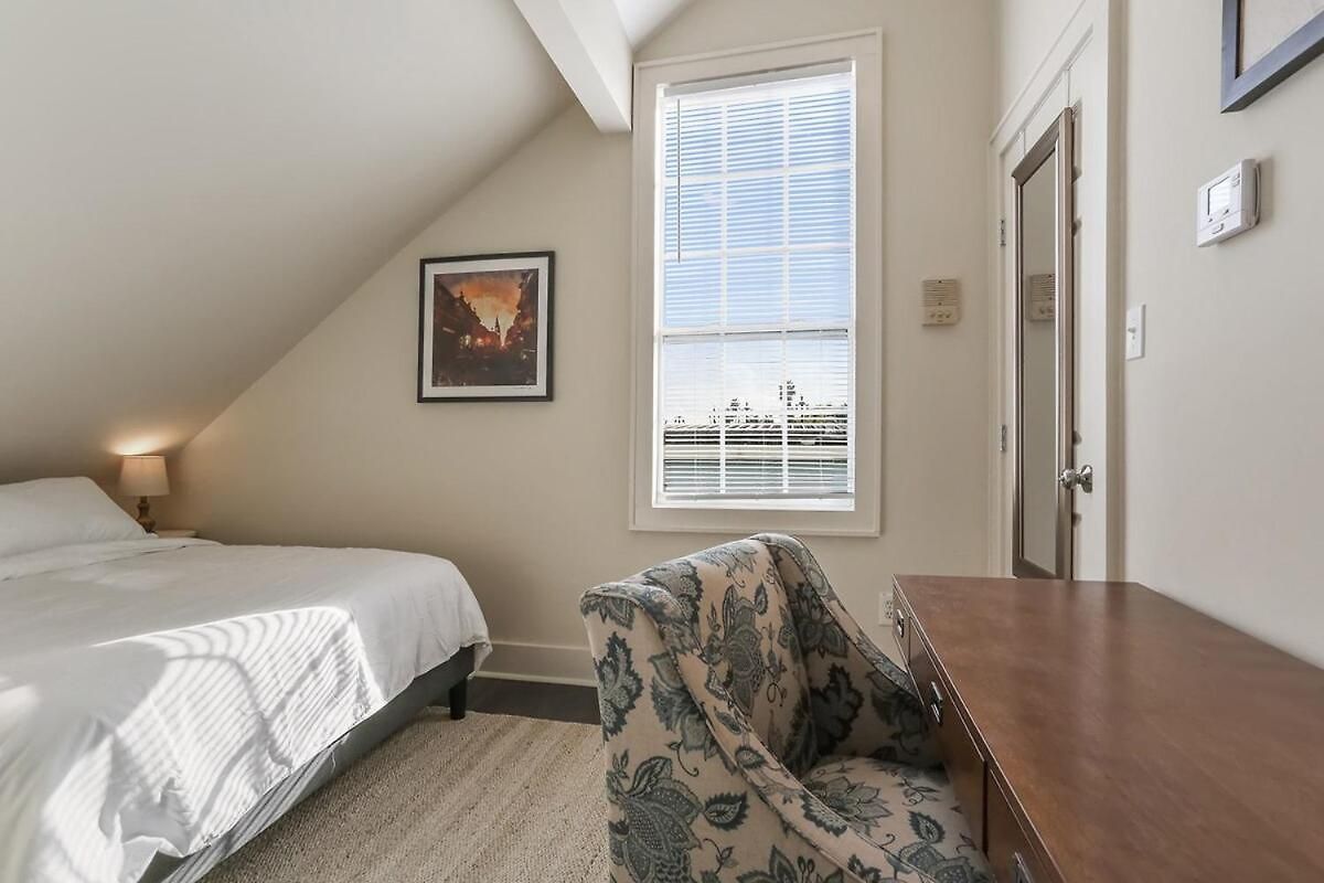 Apartment Cute 1bed 1bath 4blocks From French Q, Near Bourbon St And Steps To Jazz Venues New Orleans