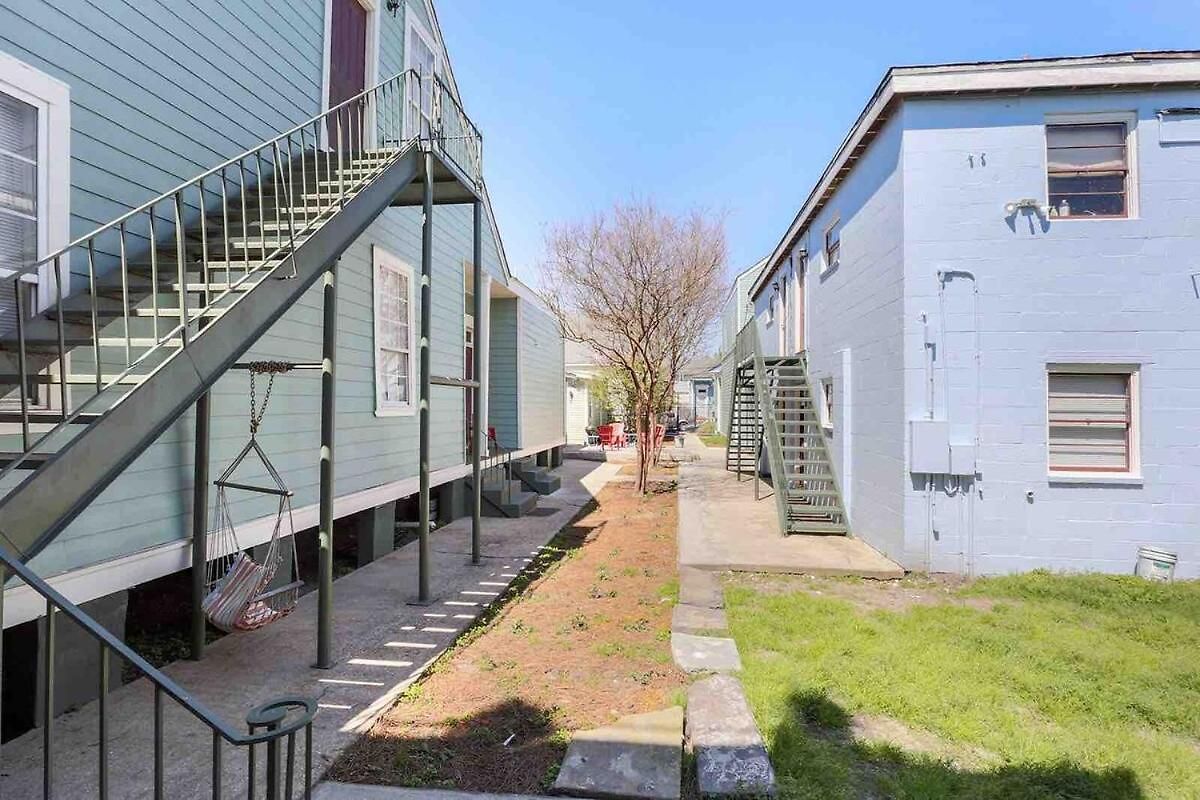 Apartment Cute 1bed 1bath 4blocks From French Q, Near Bourbon St And Steps To Jazz Venues *