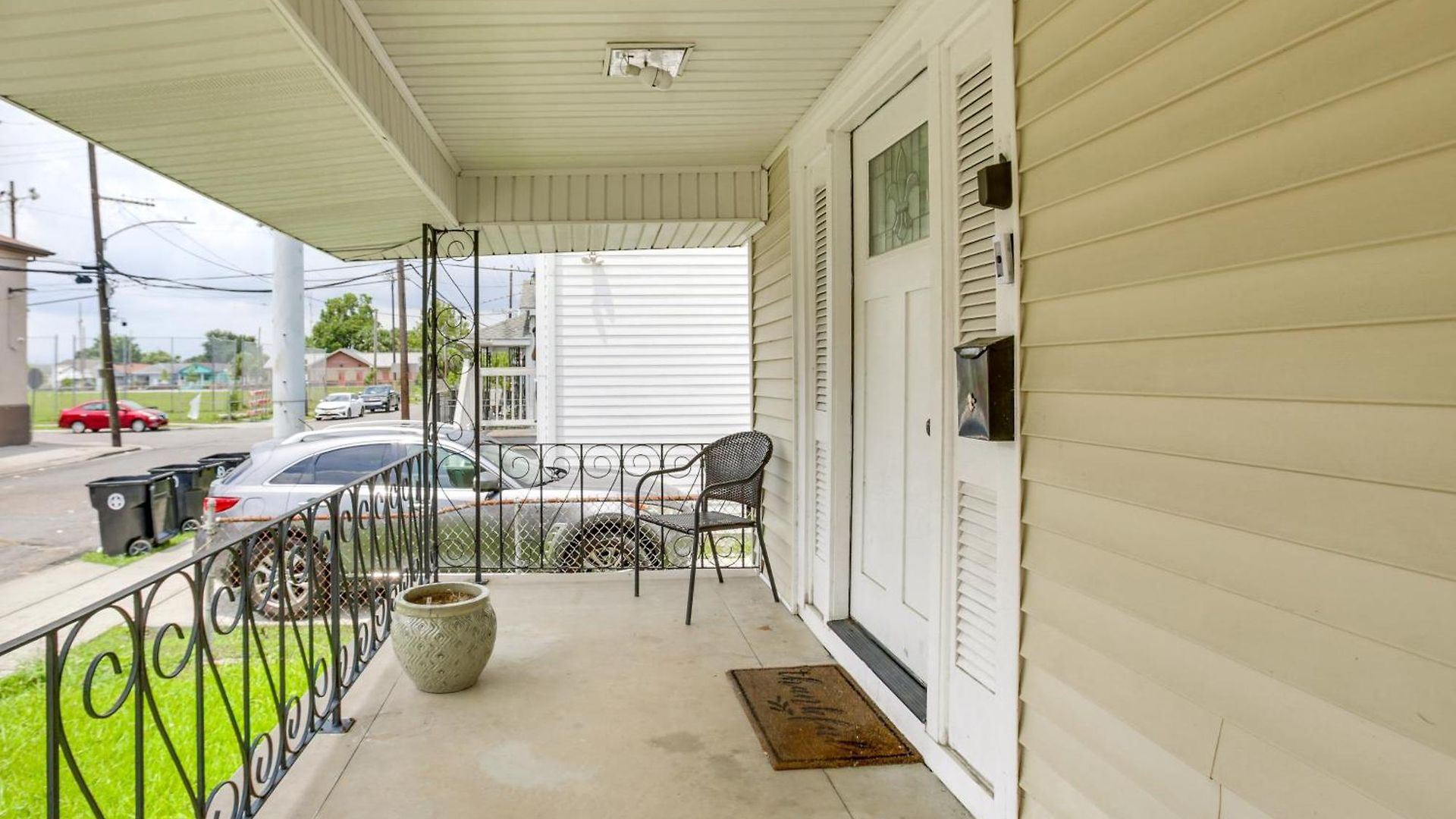 Holiday home Work & Play: Colorful In Heart Of Nola! *