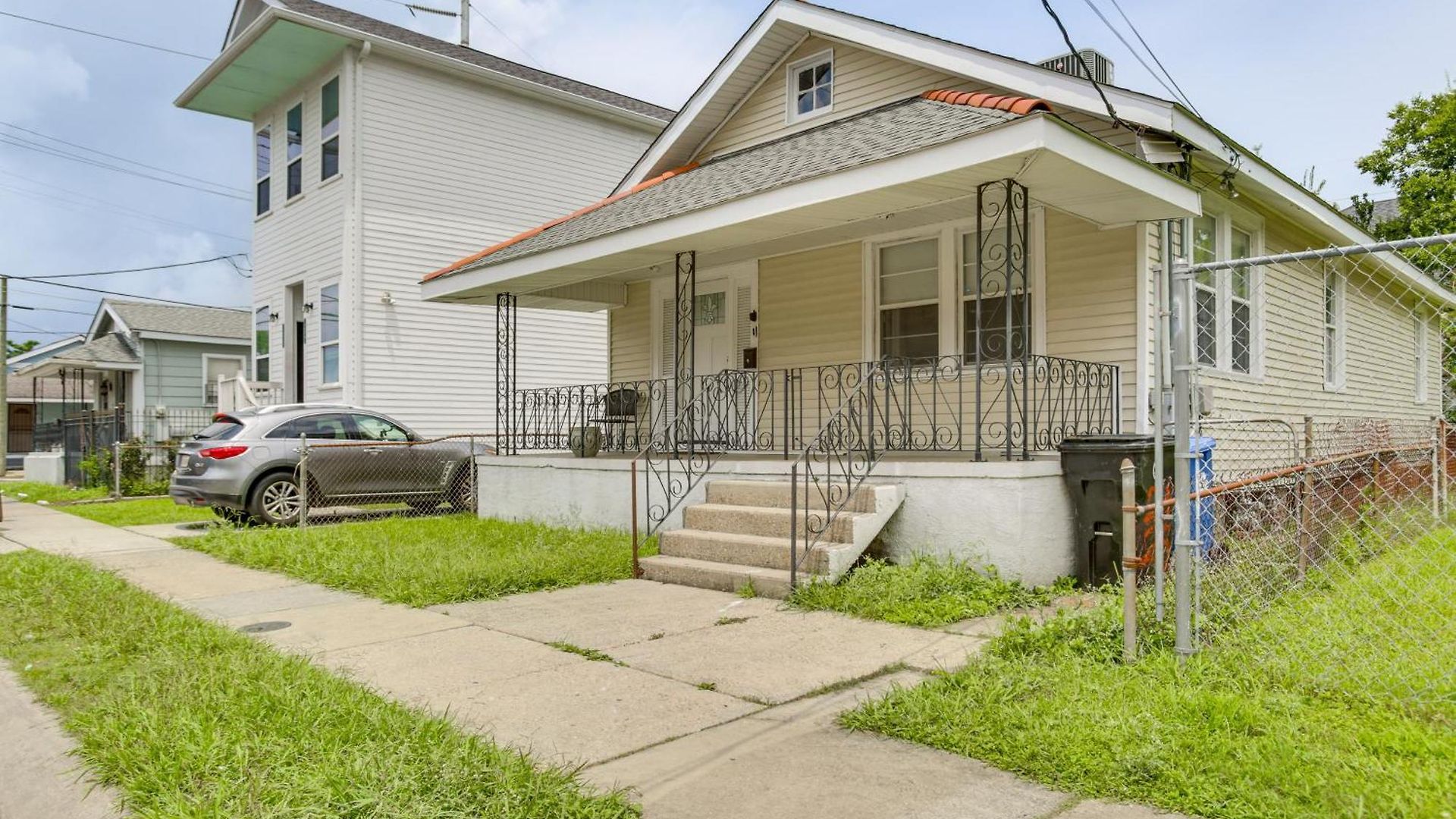 Work & Play: Colorful In Heart Of Nola! Holiday home New Orleans