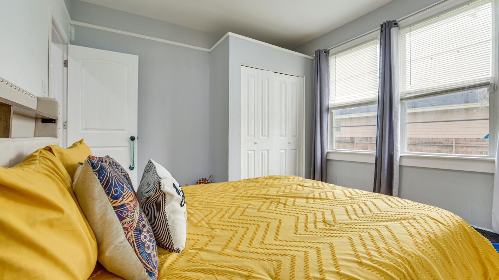 Work & Play: Colorful In Heart Of Nola! Holiday home *