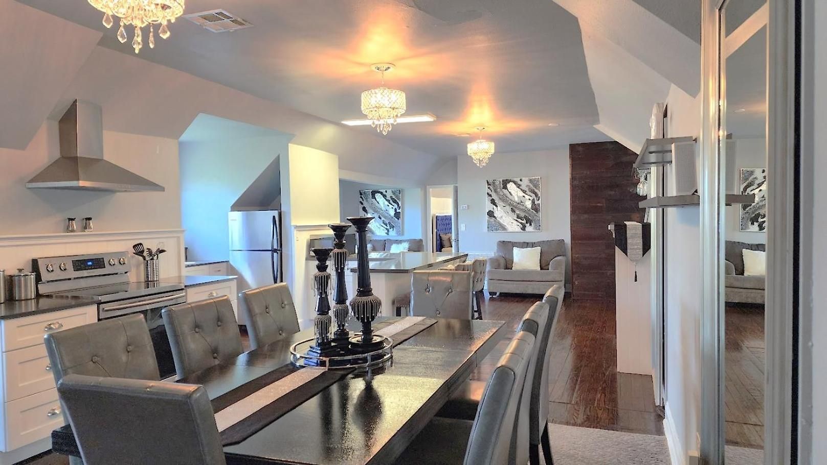 Walker Mansion On St Charles Ave - Unit 6 Apartment *
