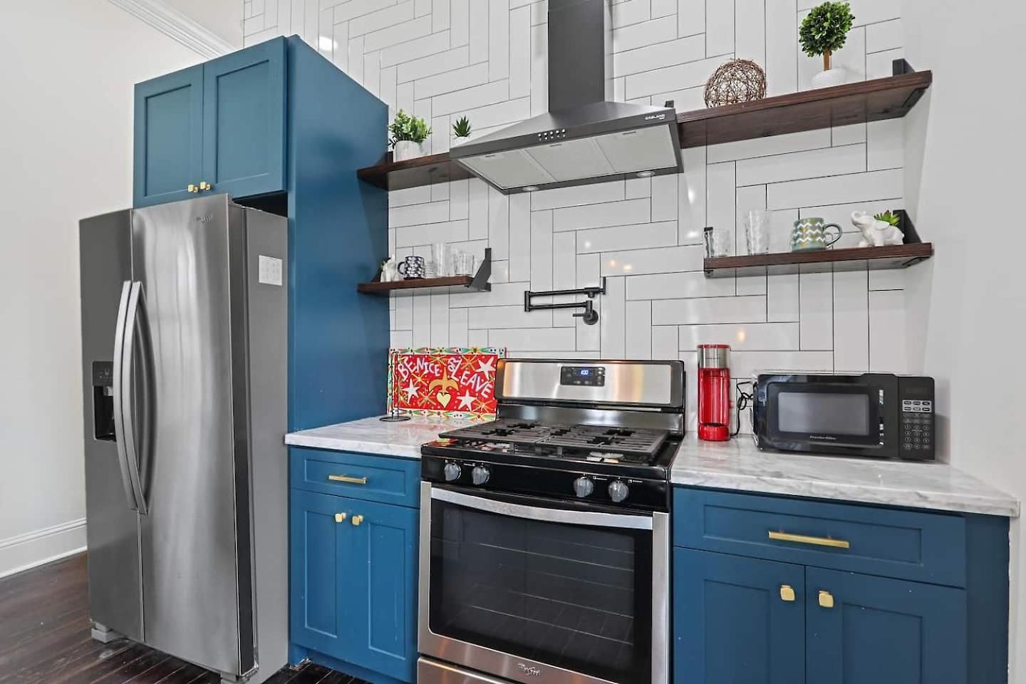 3br Retreat Near Streetcar W Fire Pit Holiday home