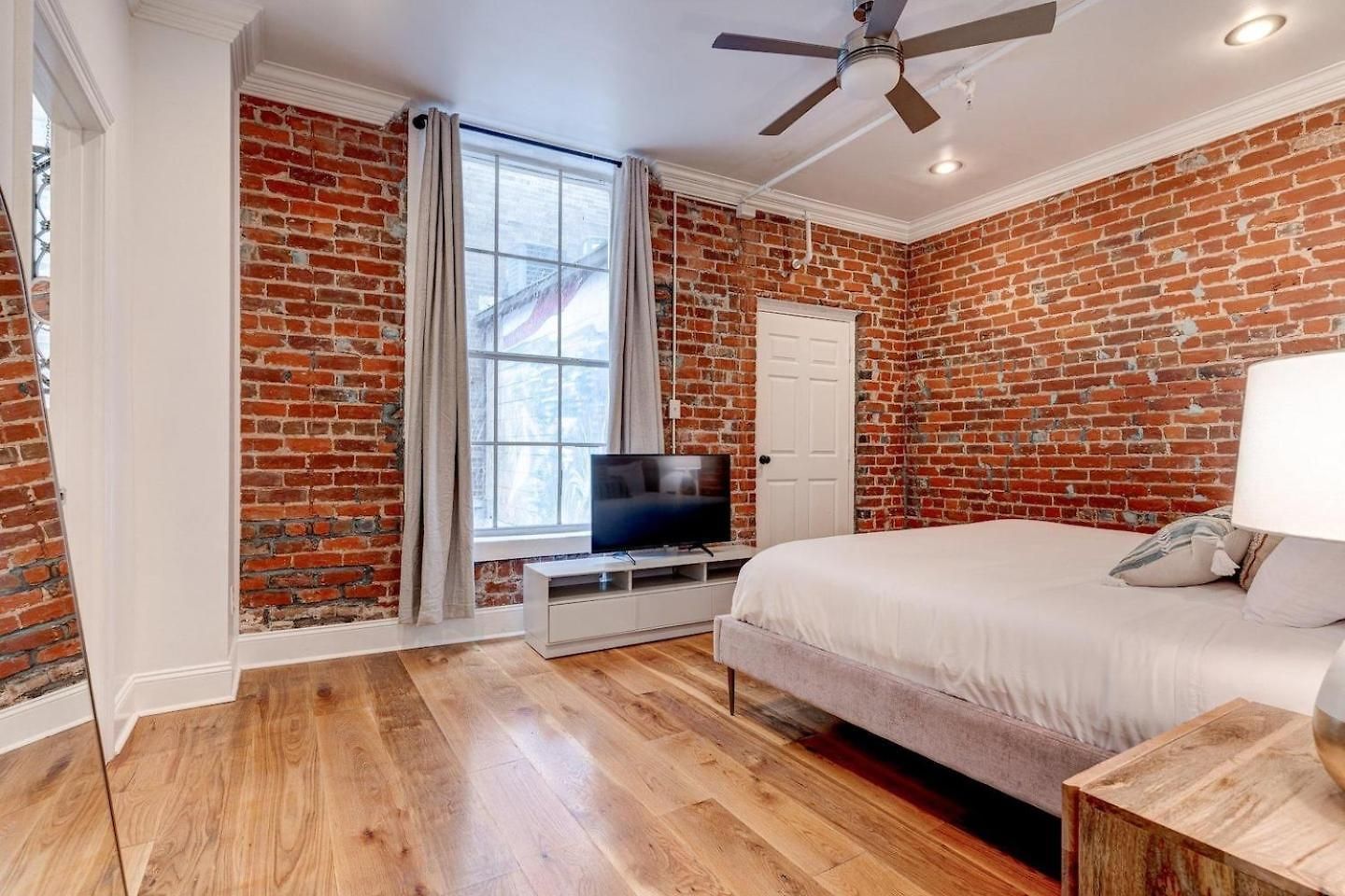 Stylish 2Br Retreat Steps From The Quarter Holiday home New Orleans