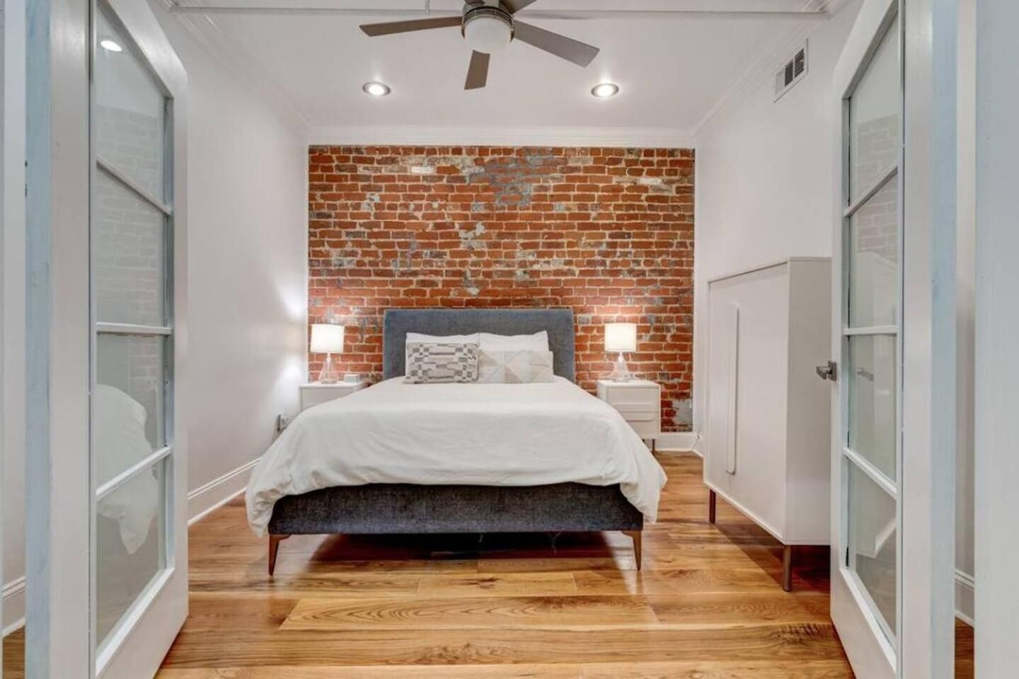 Stylish 2Br Retreat Steps From The Quarter