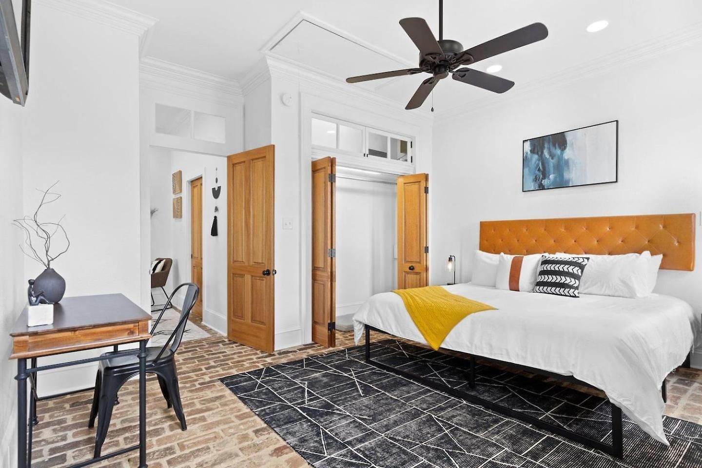 2Br Retreat W Kitchen & Balcony Holiday home *