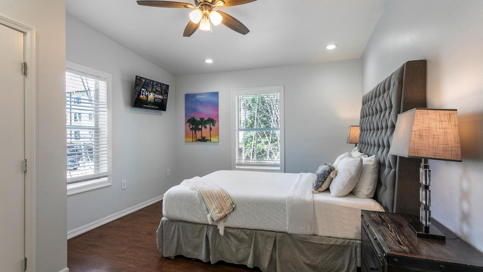 Spacious On Carondelet Street Close To The French Quarter Apartment *