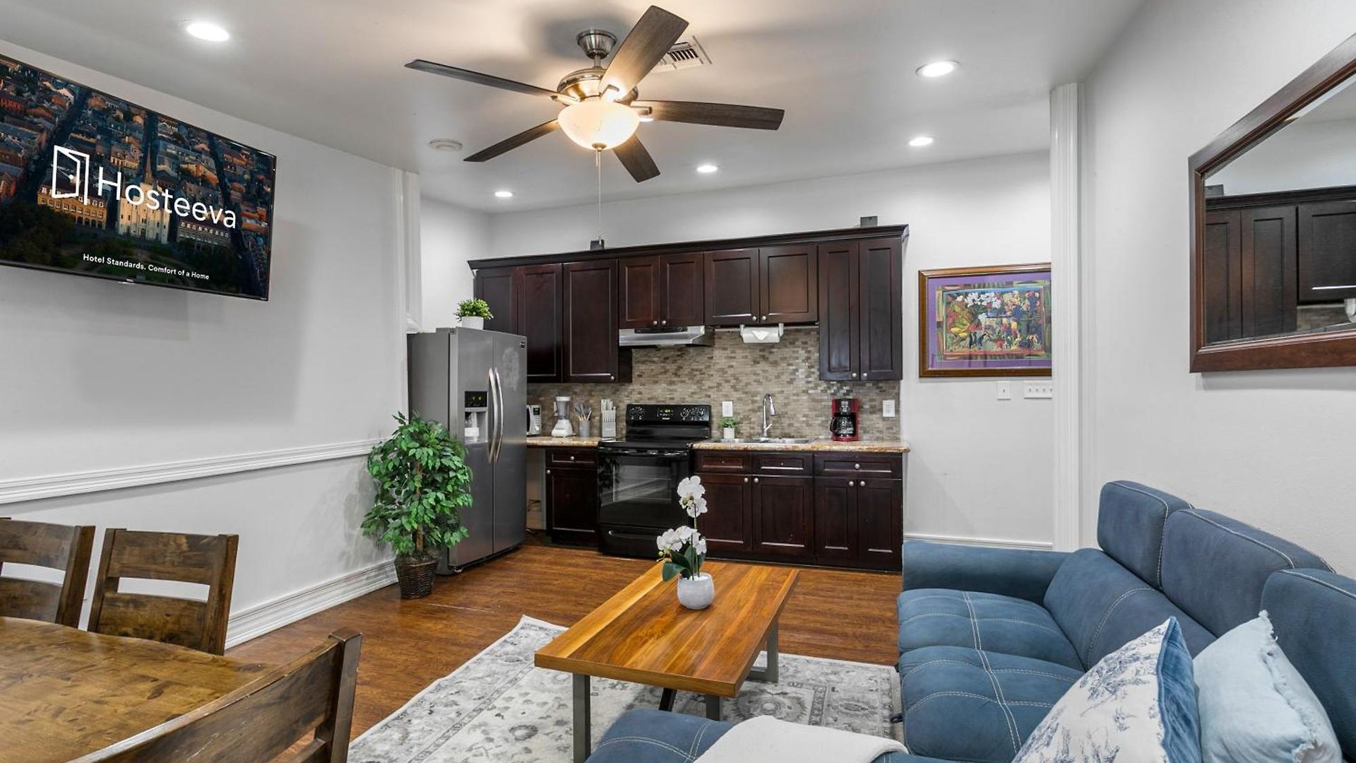 Spacious On Carondelet Street Close To The French Quarter