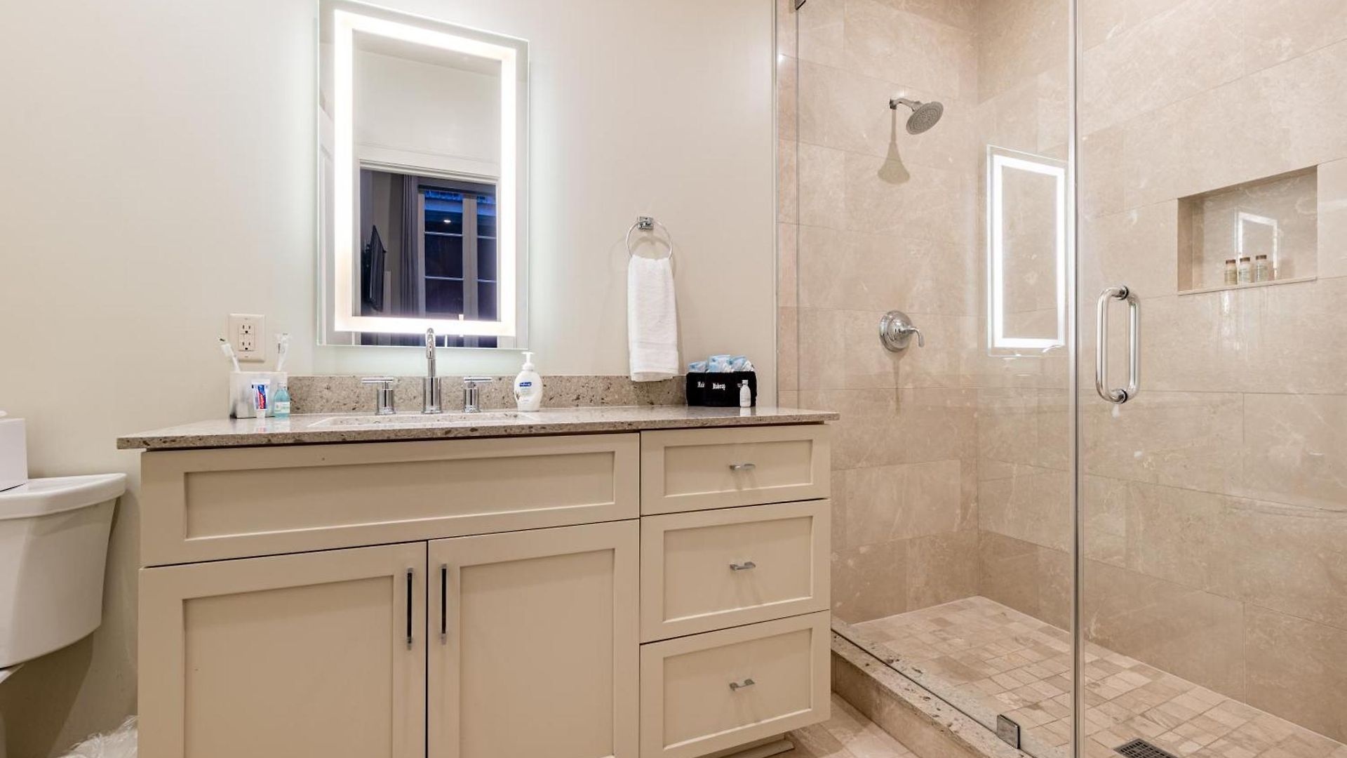 The Zulu - Luxury Apartment *