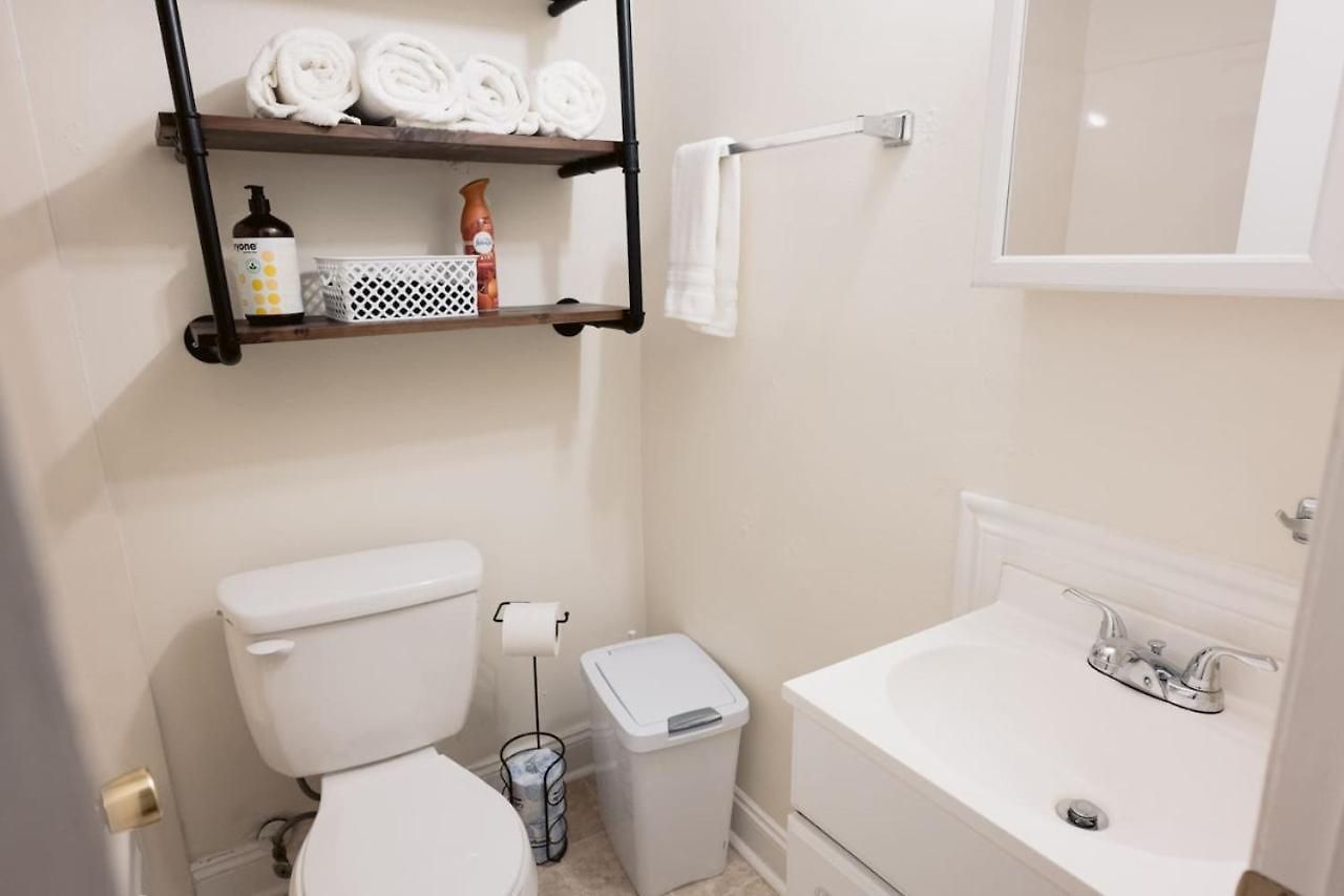 Monthly - Dumaine Historic Gem - Front House 1bed *