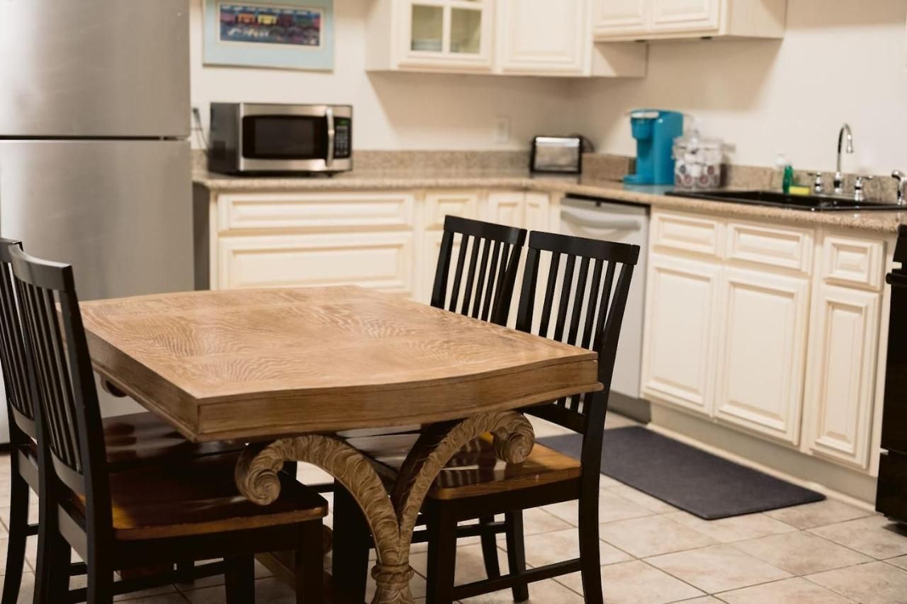 Monthly - Dumaine Historic Gem - Front House 1bed New Orleans