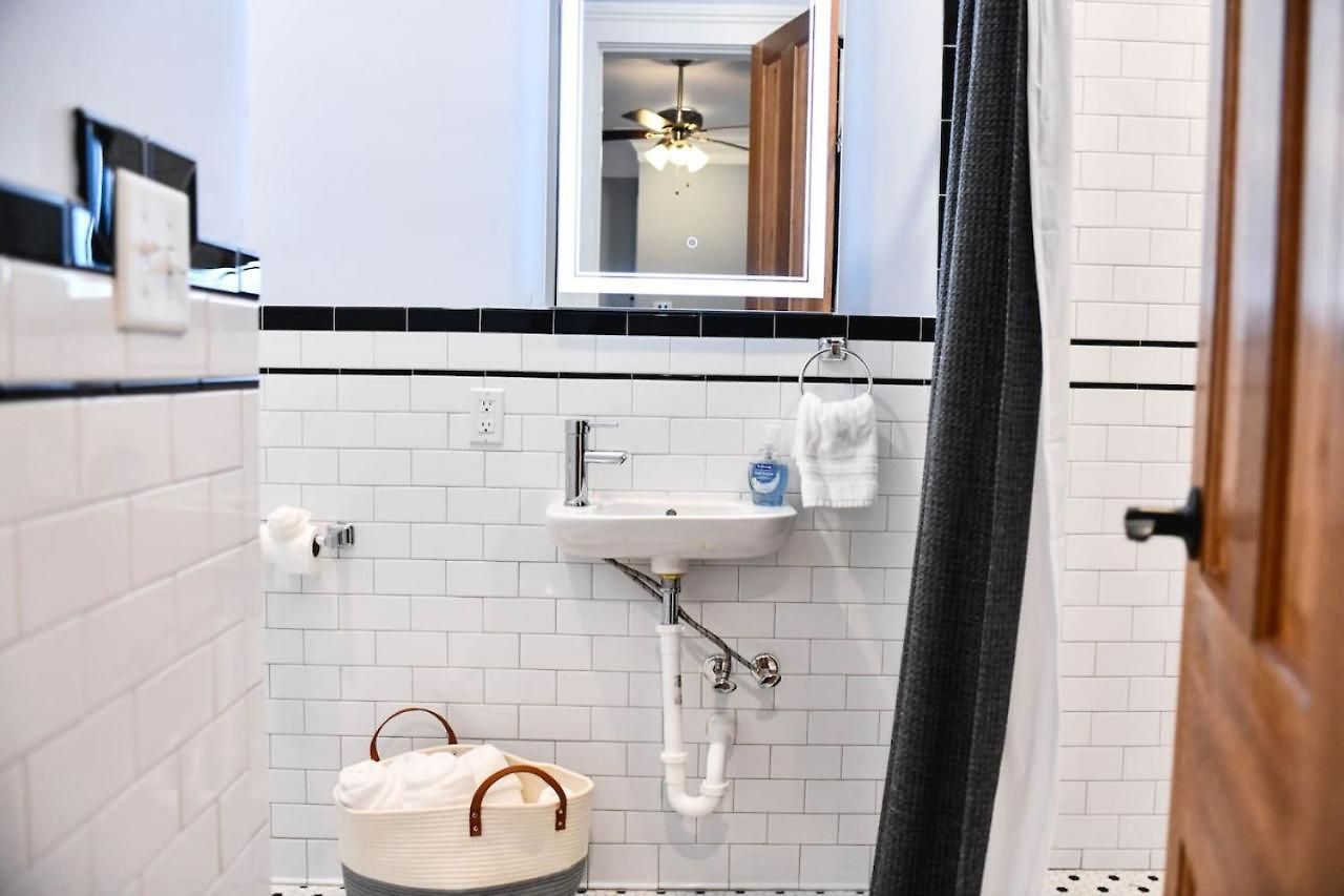 Villere Historic - Bookable Only By Holiday home New Orleans